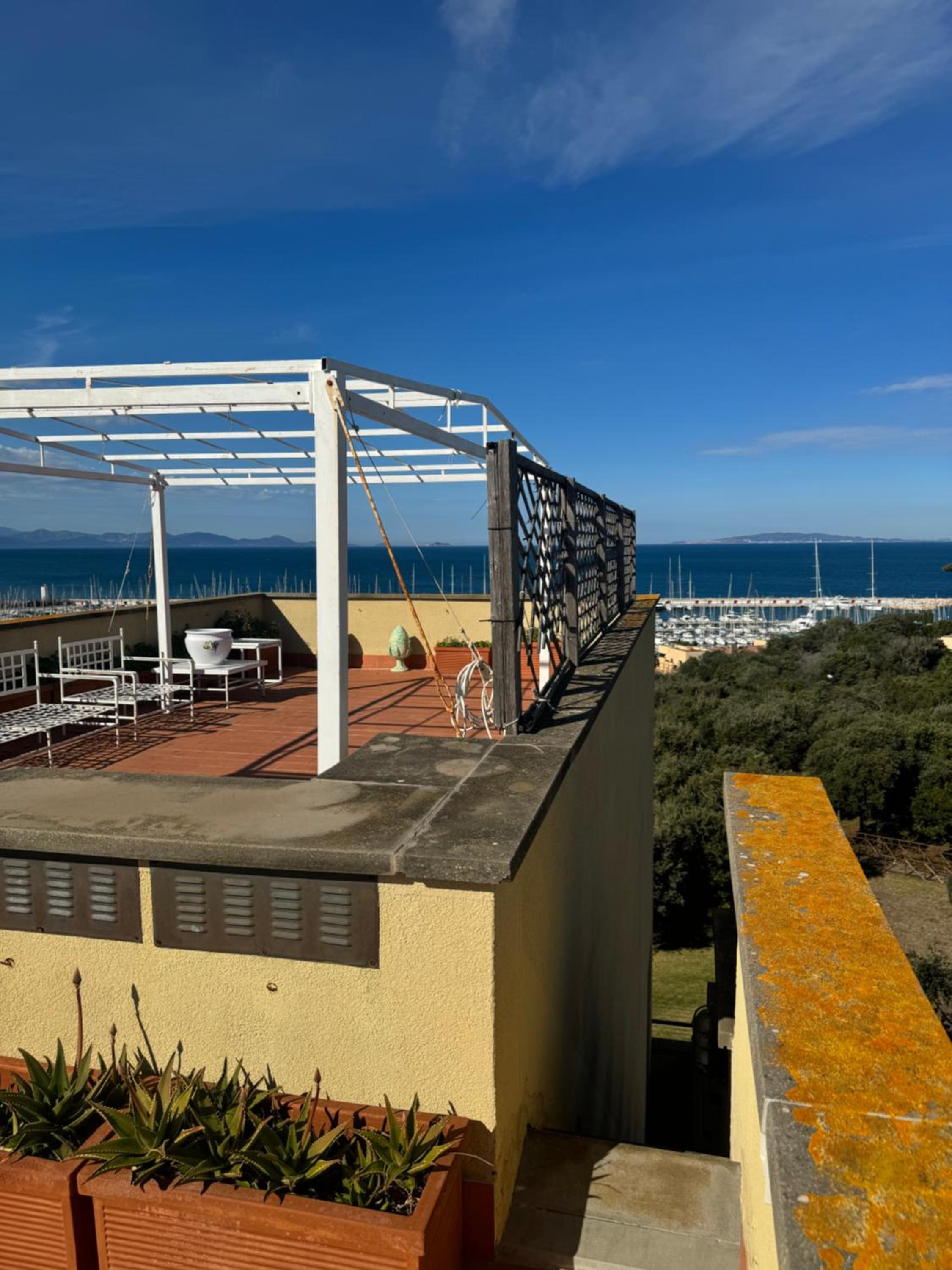 Miramare apartments