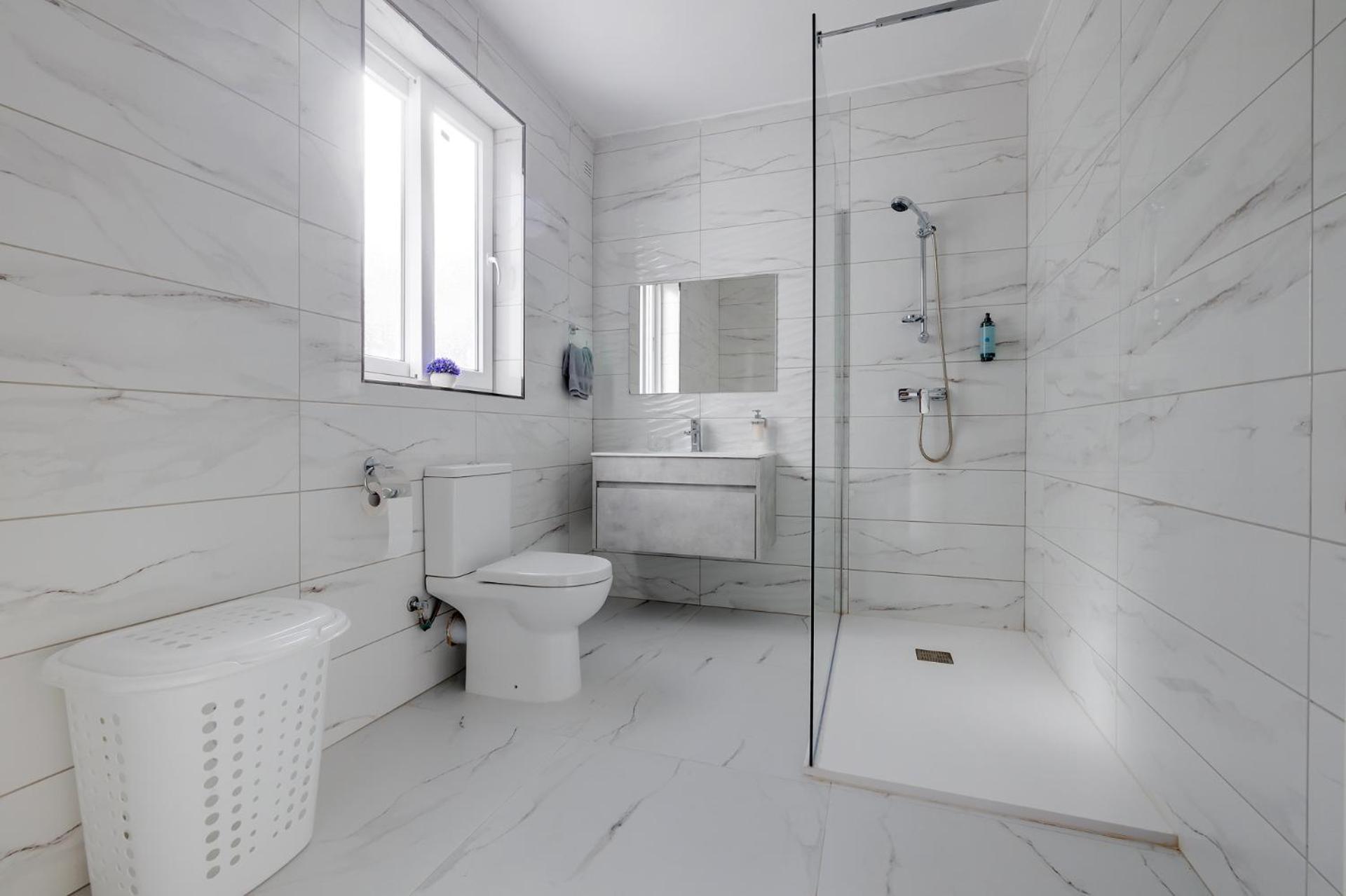 Salmar Court Holiday Apartments with Pool by Buena Vista