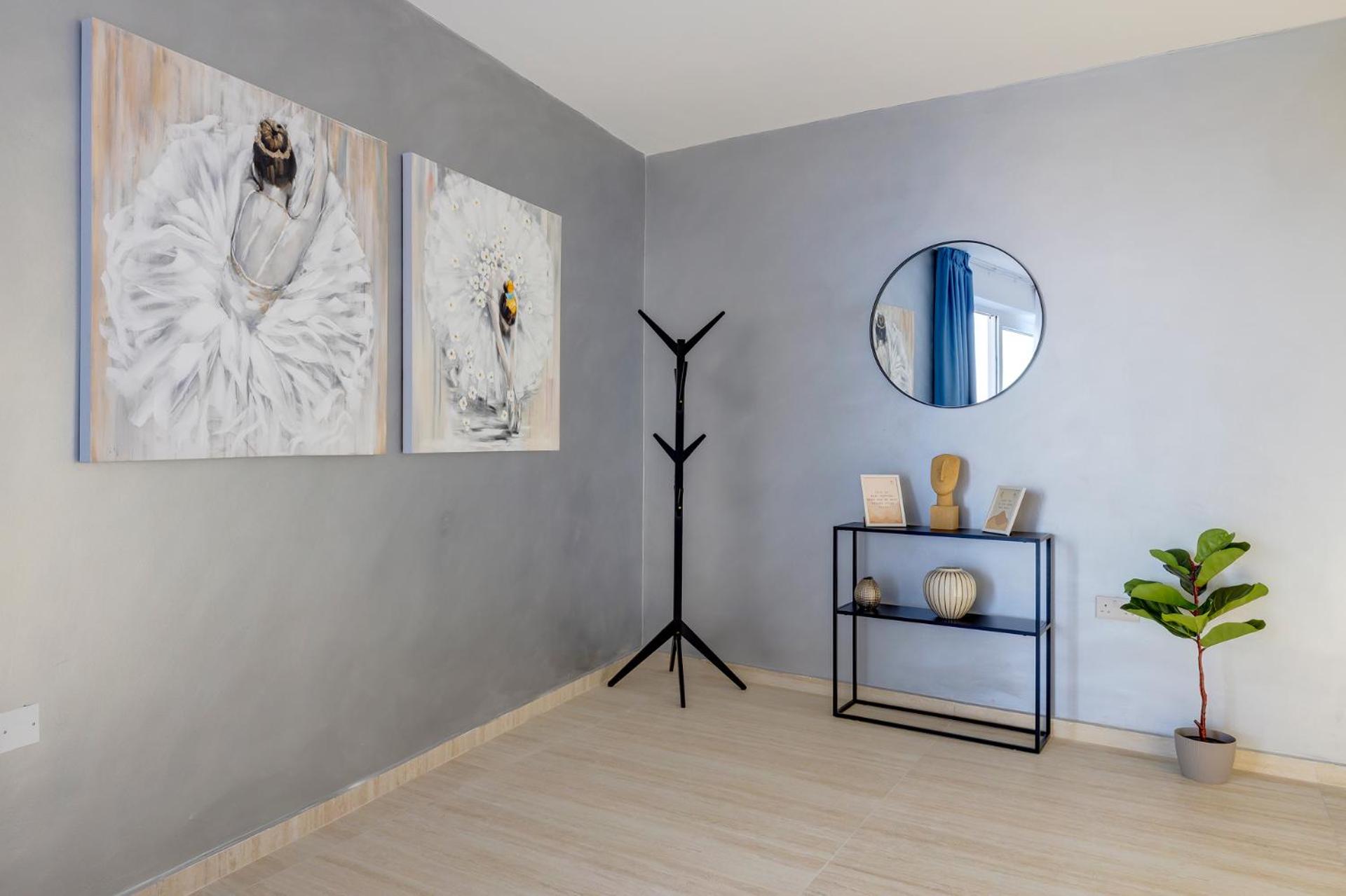 Salmar Court Holiday Apartments with Pool by Buena Vista