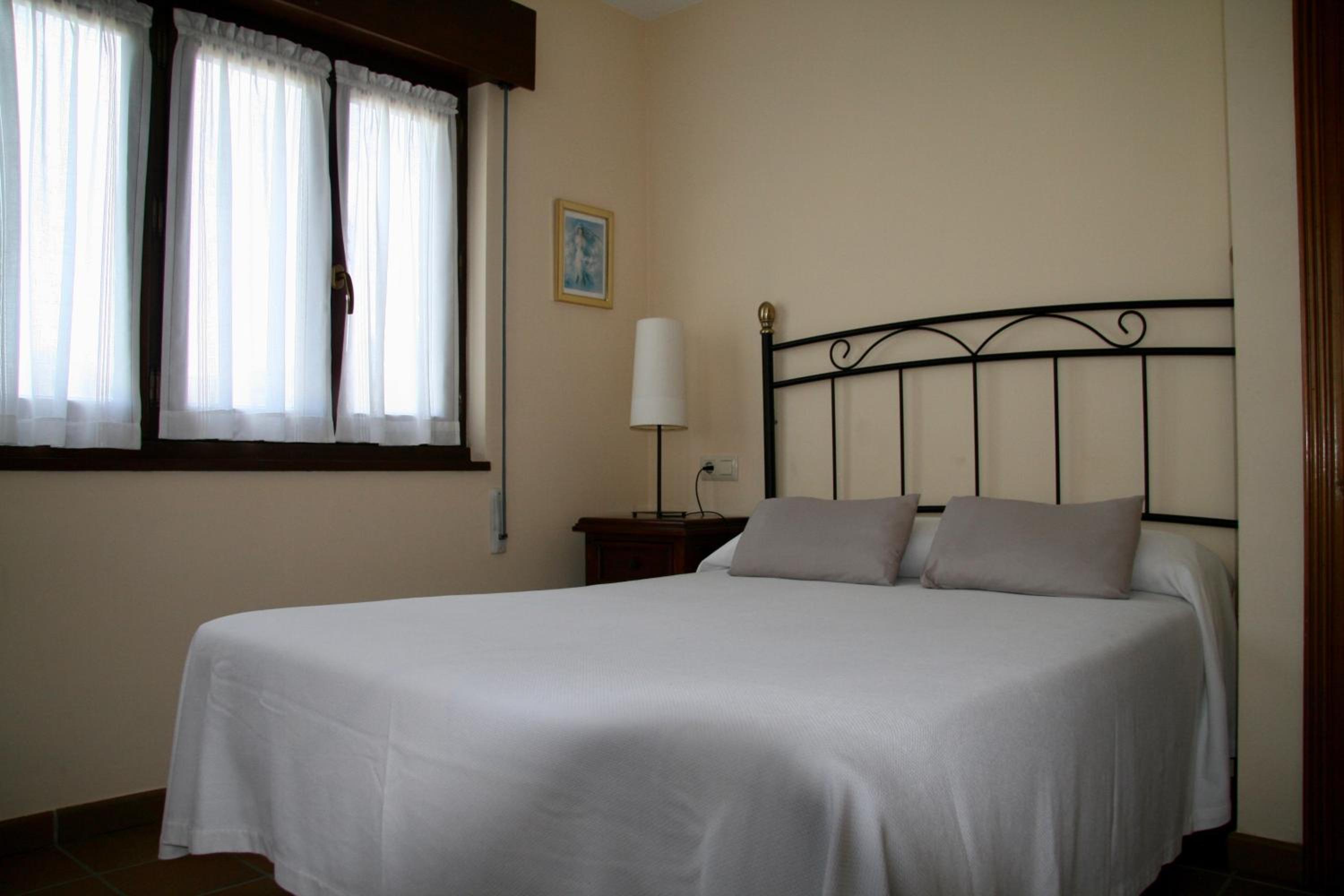 Apartamentos Rurales La Bardenilla