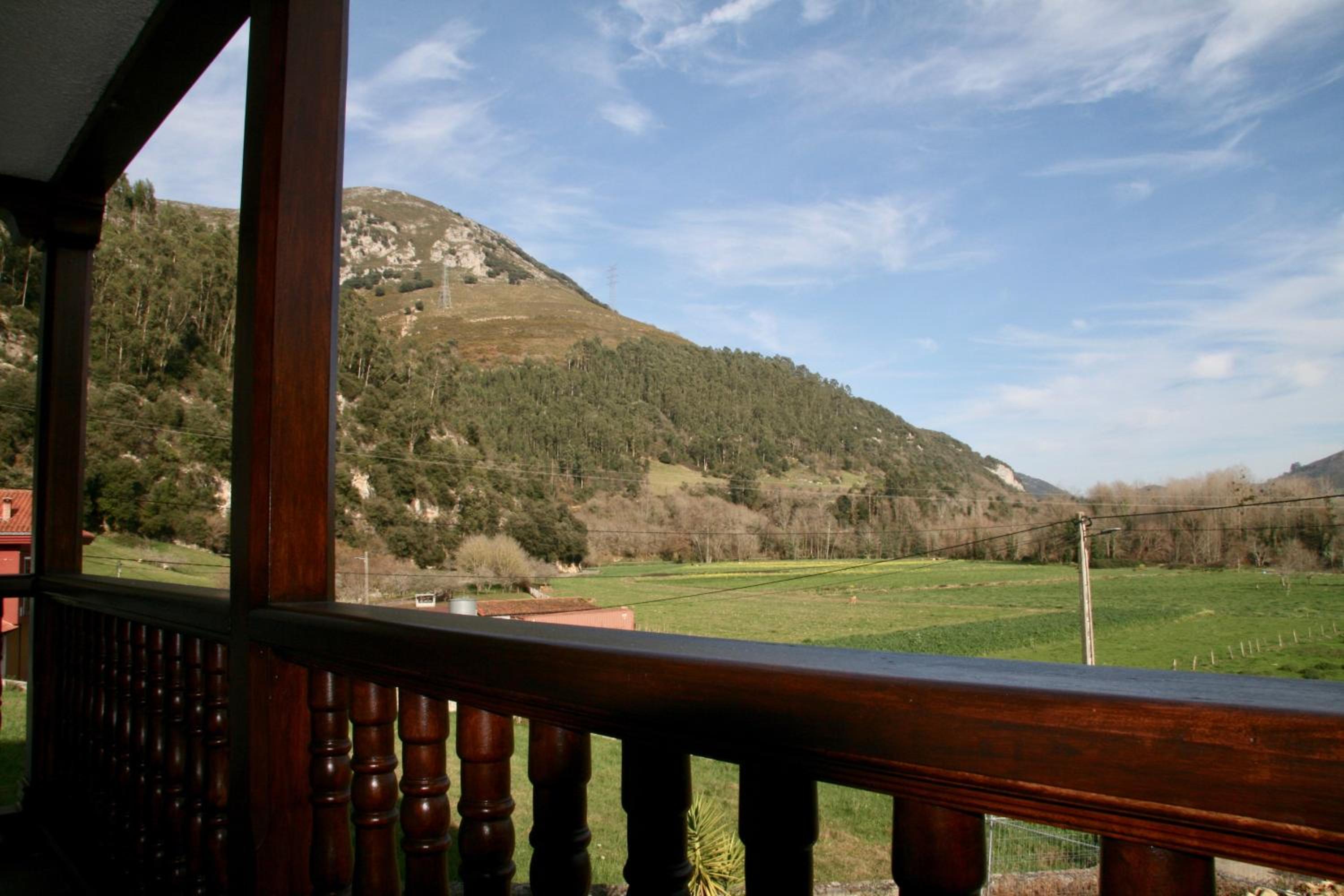 Apartamentos Rurales La Bardenilla