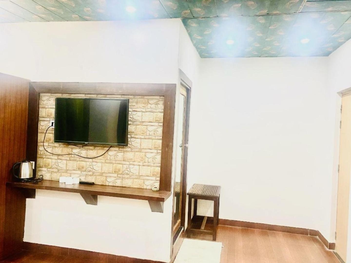 Dharma Resorts,Fatehpur Sikri