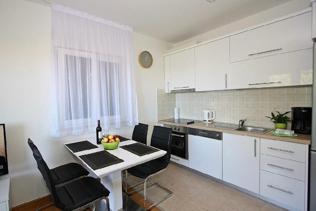 Apartman BartuLina