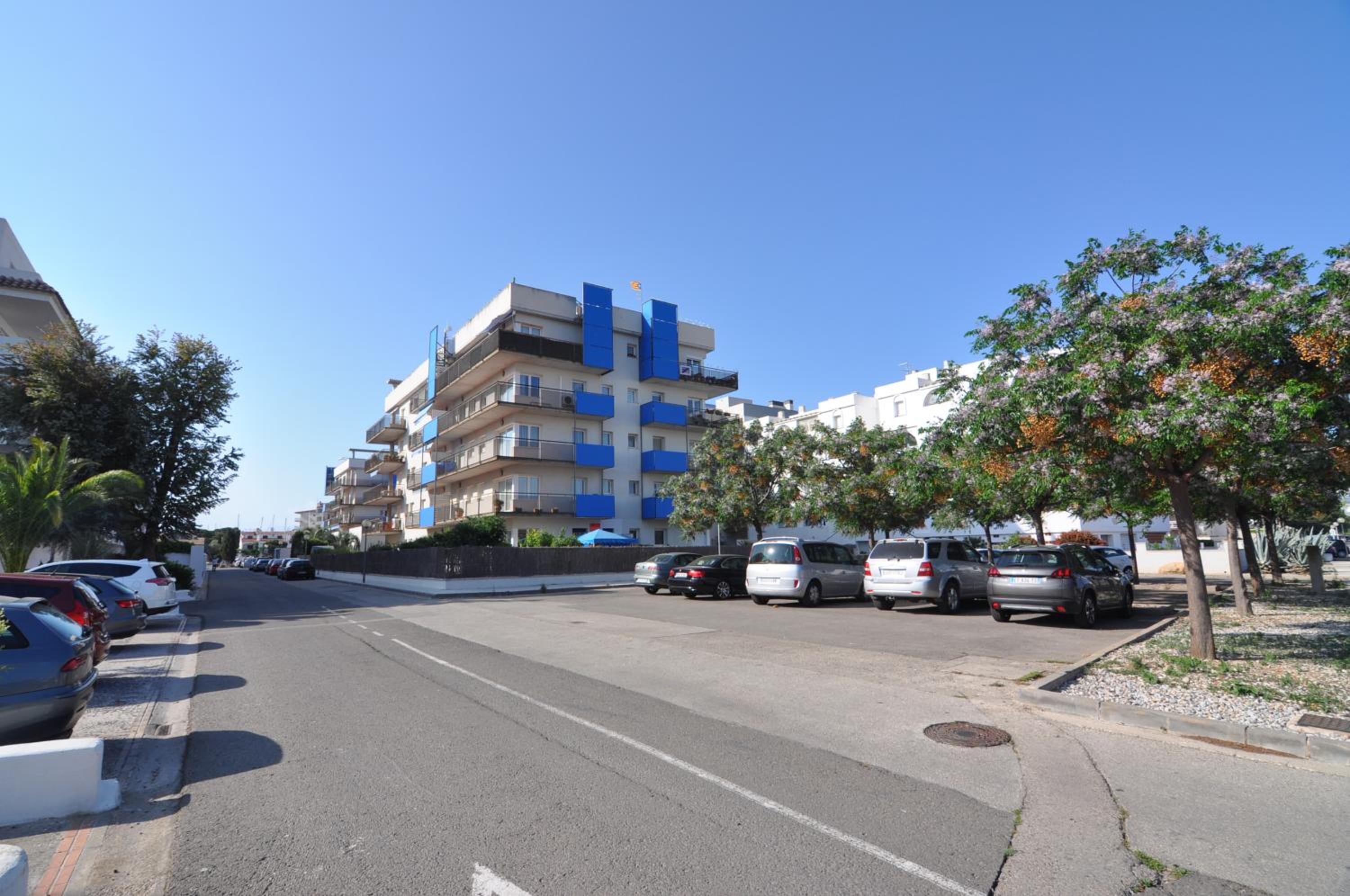 RNET - Blau Marina view 4