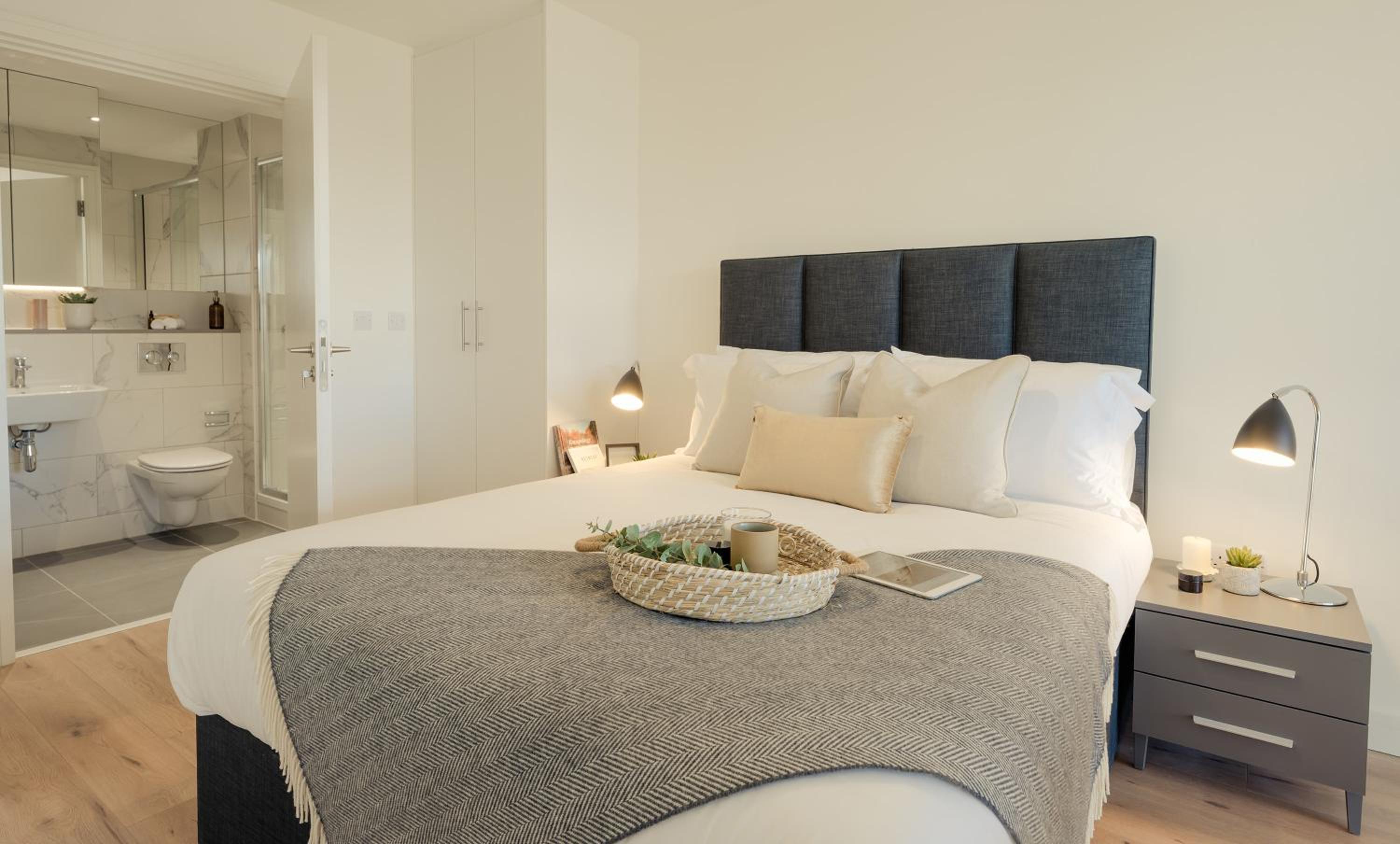 Luxury 2 bed Apartment Cherrywood Dublin 18
