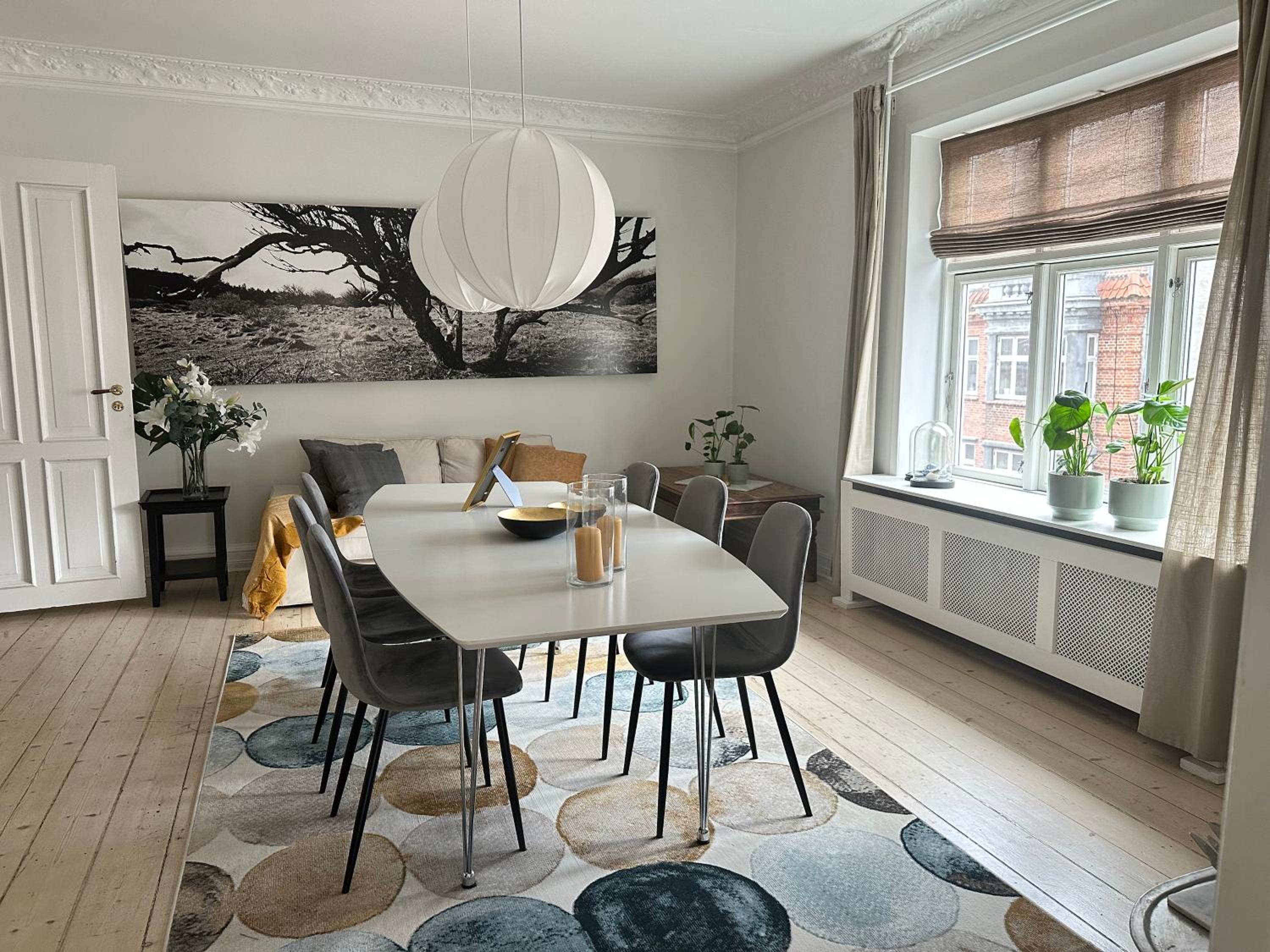 Boutique-Aalborg-Free parking - Citycenter