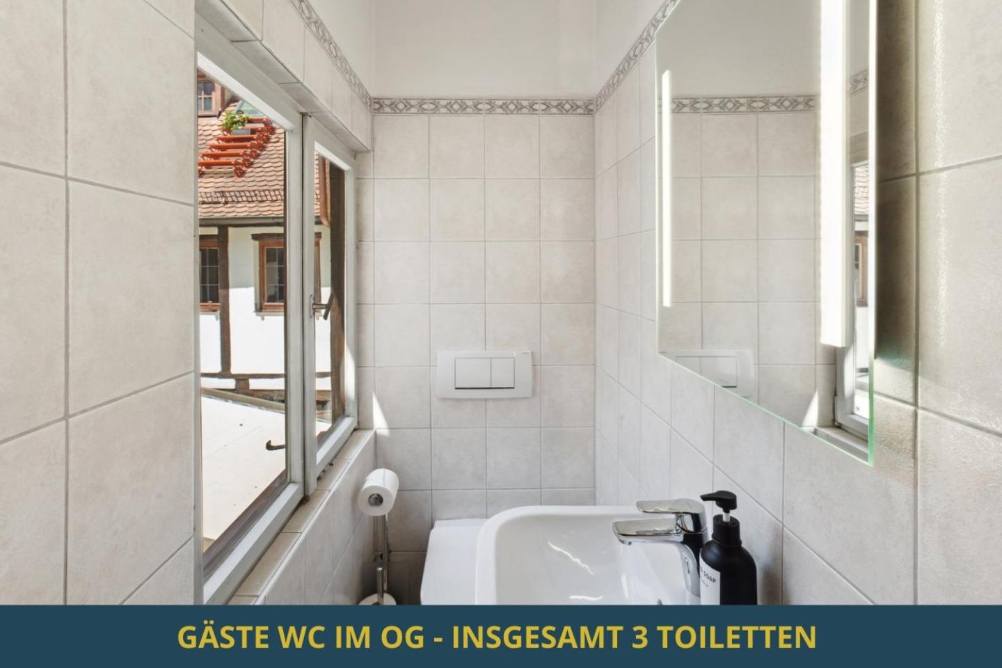 SandAPART34 - 4 tolle FeWos von 1-9 Pers mitten in der Altstadt