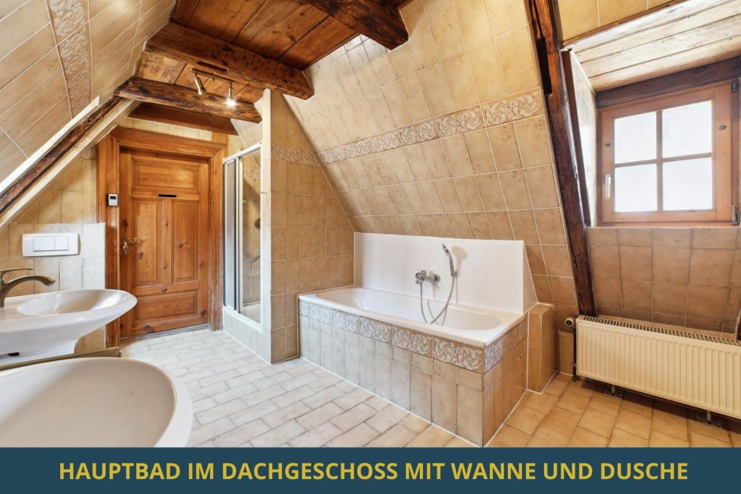 SandAPART34 - 4 tolle FeWos von 1-9 Pers mitten in der Altstadt