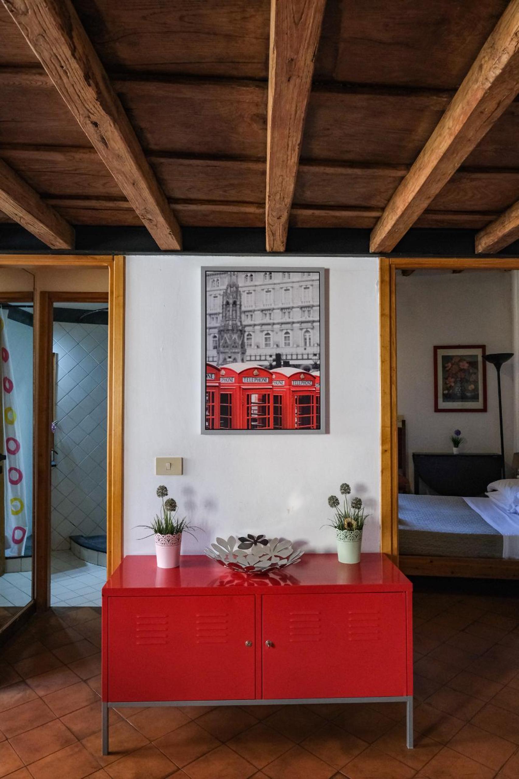 Trastevere Characteristic Roman Home