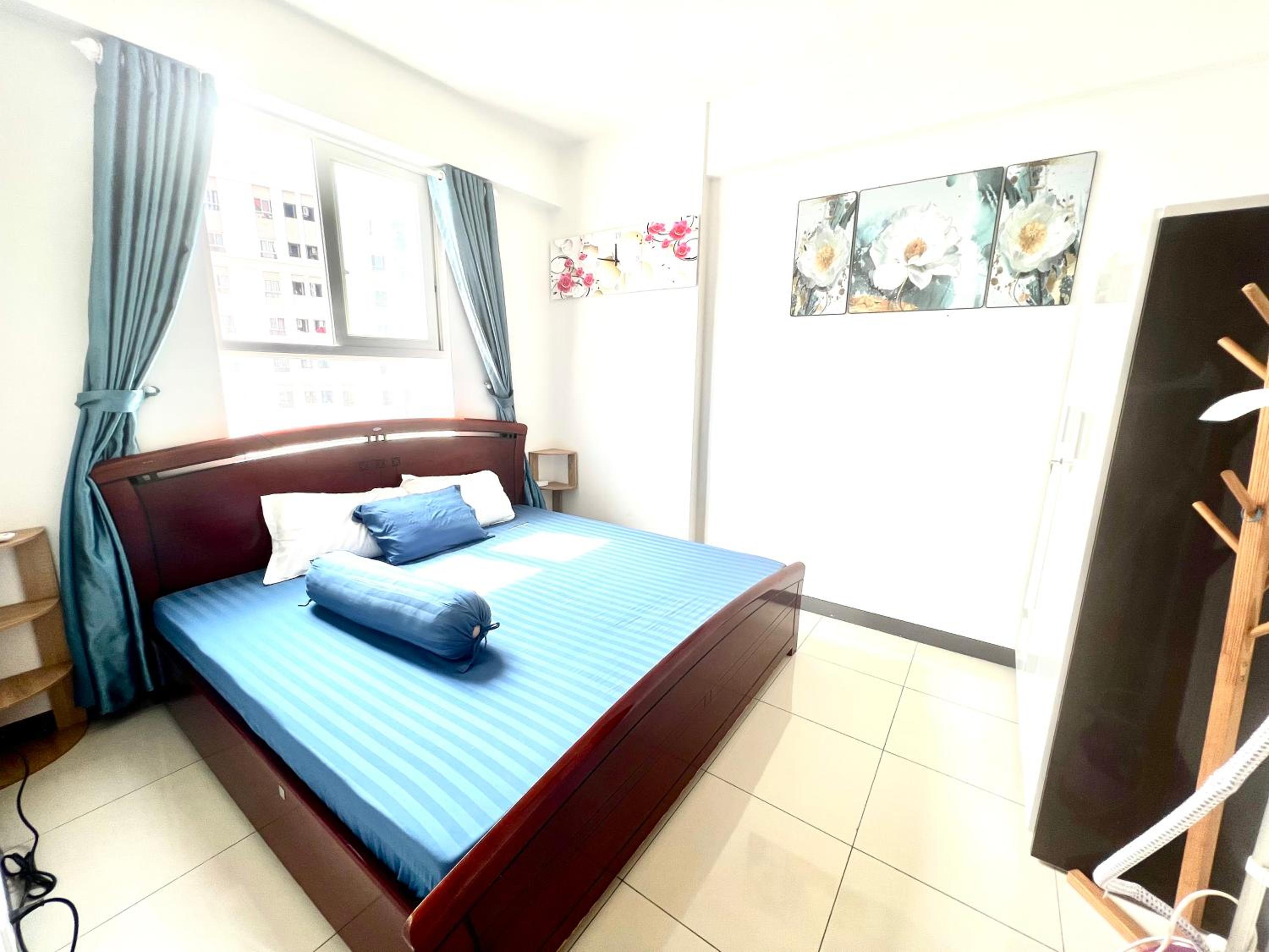 IMPERIAl PLACE 1 PN