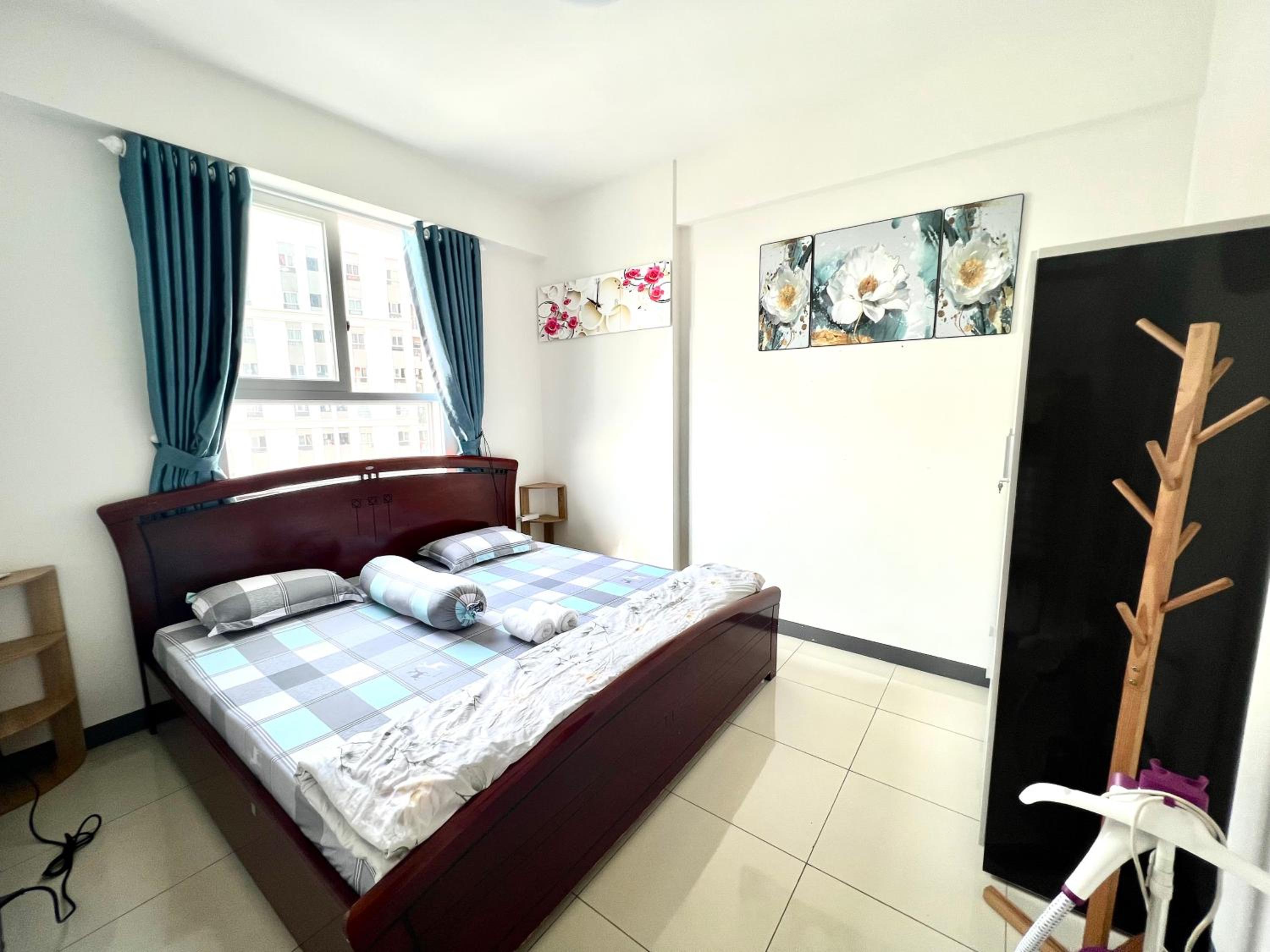 IMPERIAl PLACE 1 PN