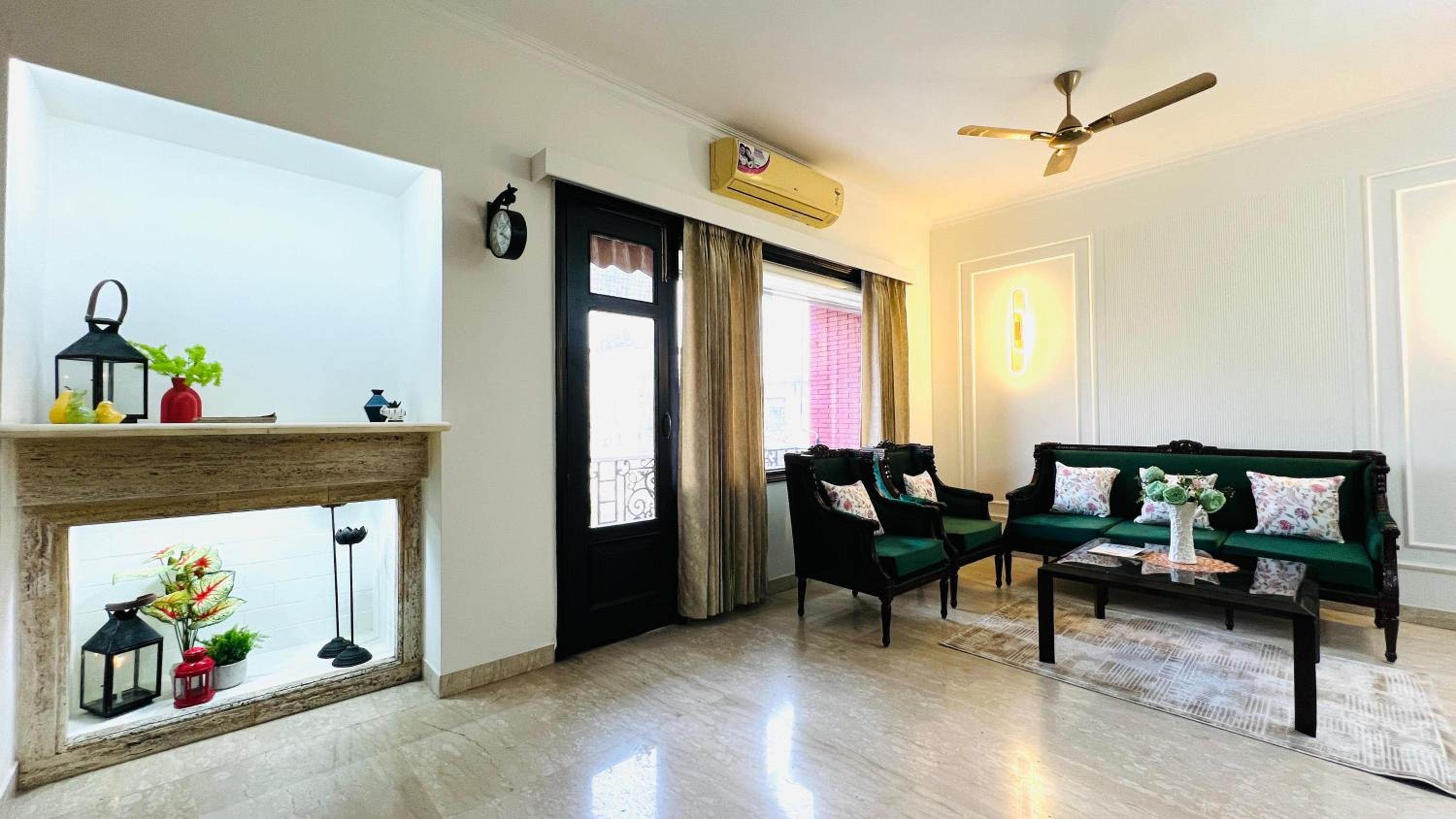 BluO Vasant Vihar PVR - Terrace Garden, Lift view 4