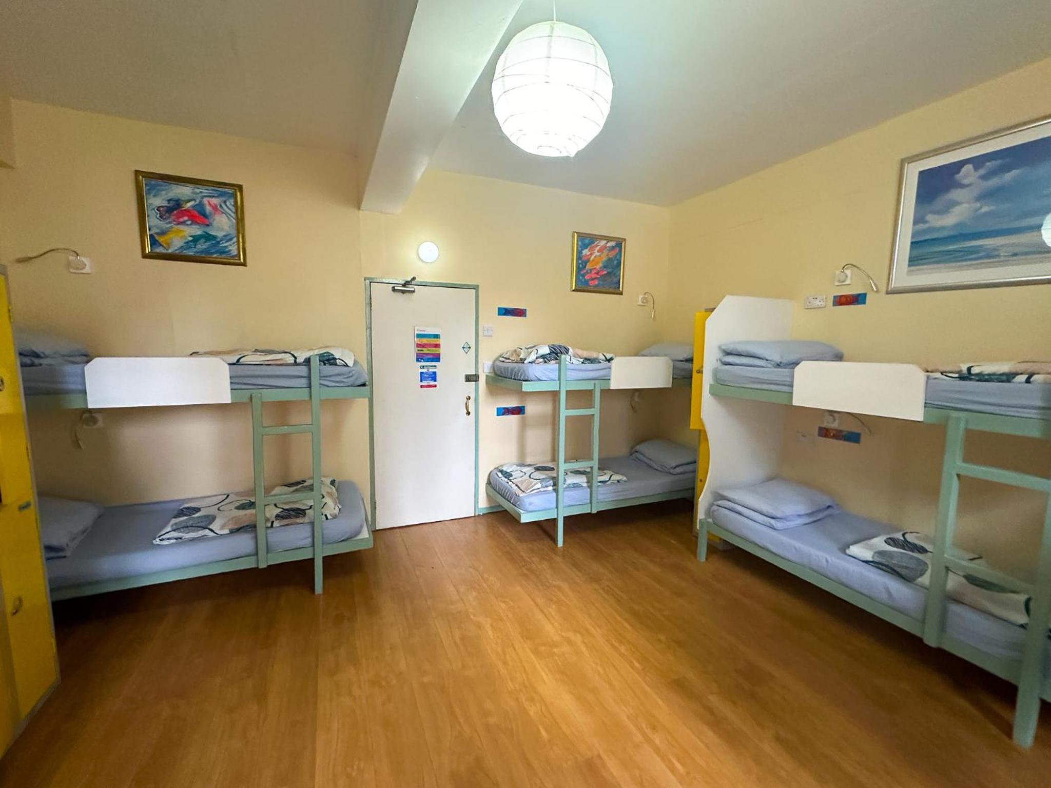 High Street Hostel - Over 18s Only, Backpackers Atmosphere