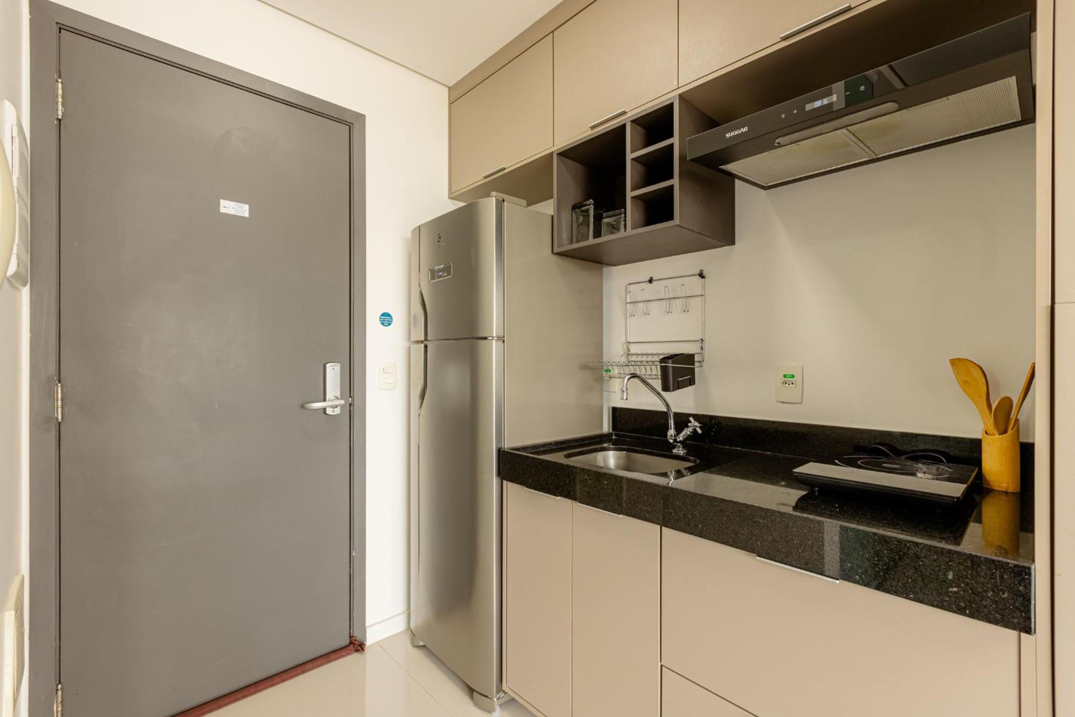 Easy Star - Praticidade e Conforto na Vila Olímpia Com Piscina - AE01H