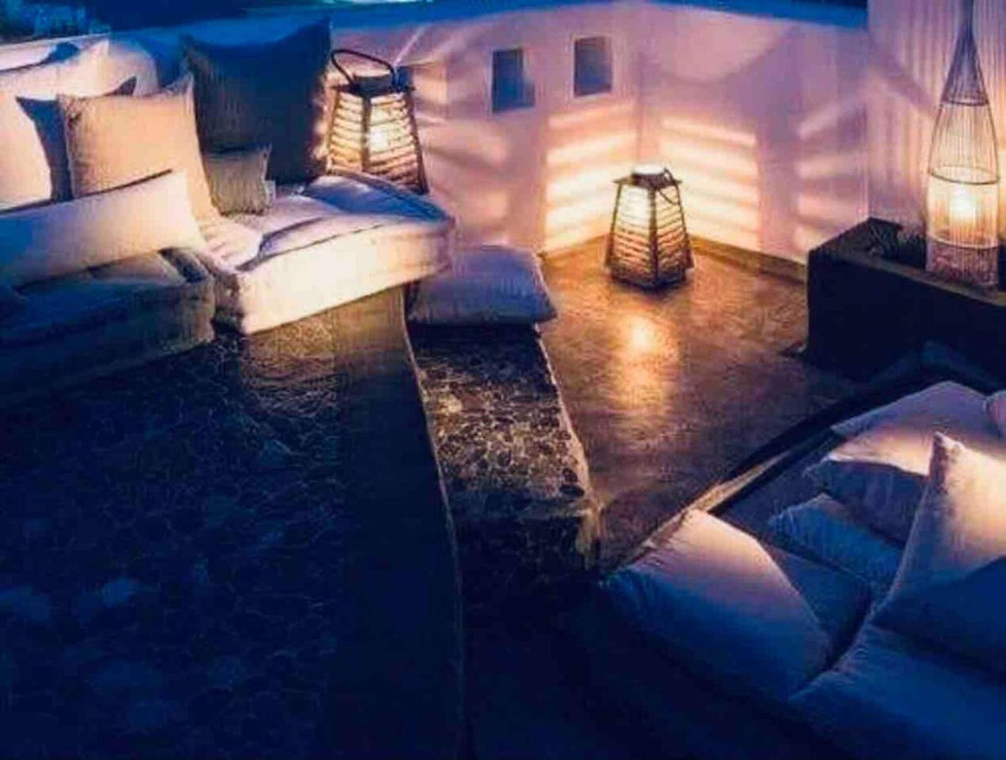 Elegant villa in the heart of Frabotto Mannesi shared pool