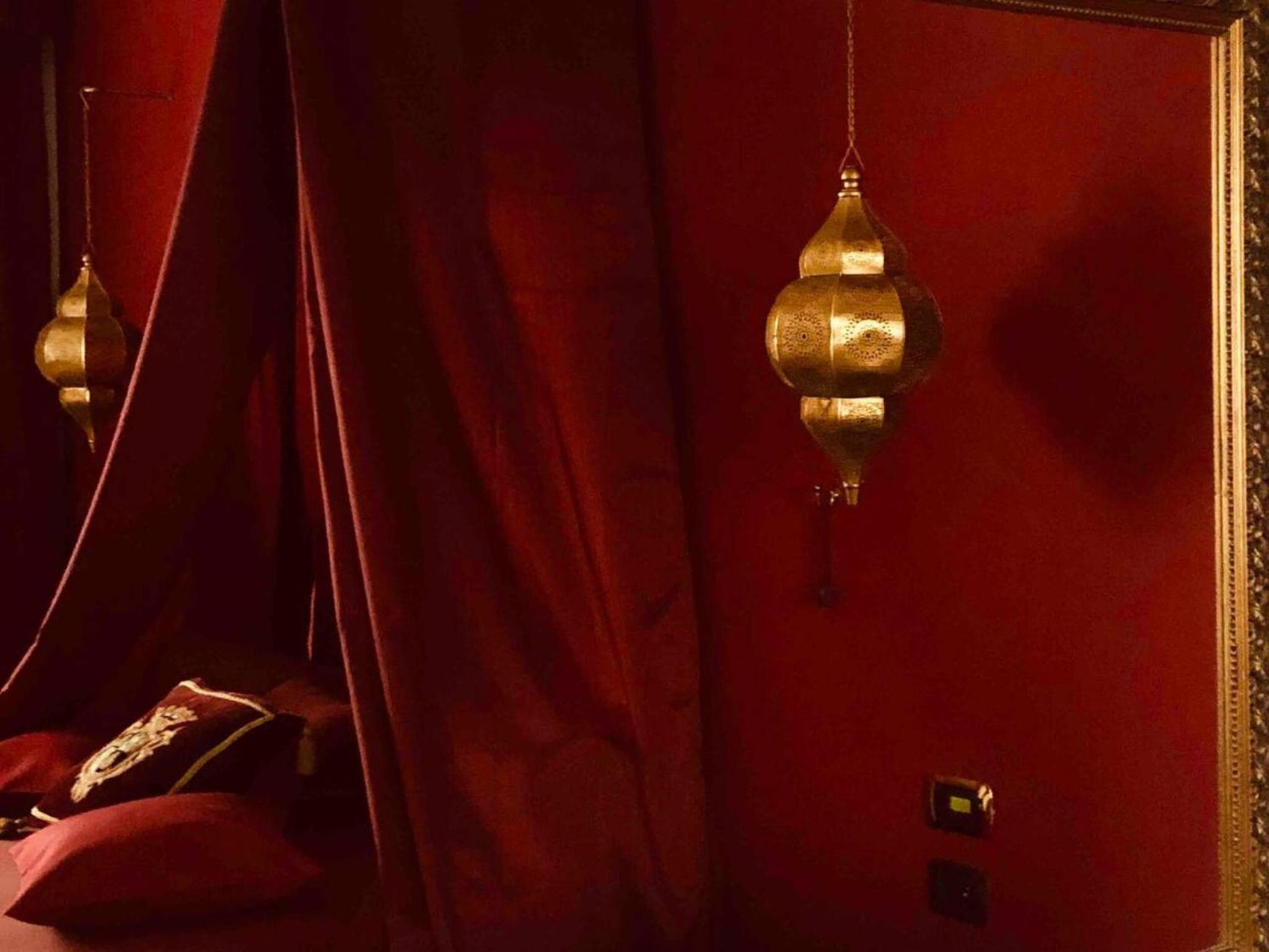 bedroom