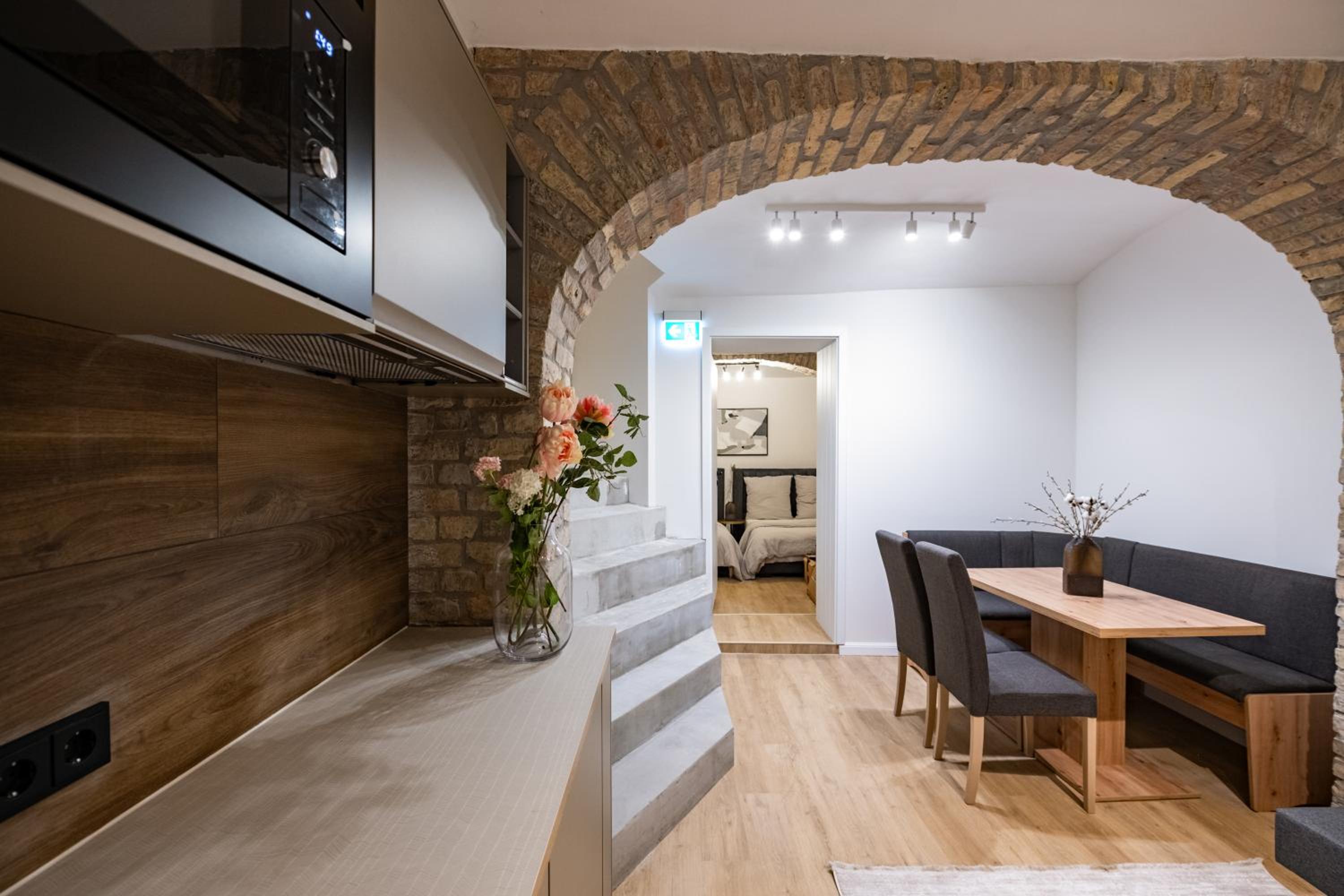 Spacious Apartments In Mitte- Feel The Citycenter