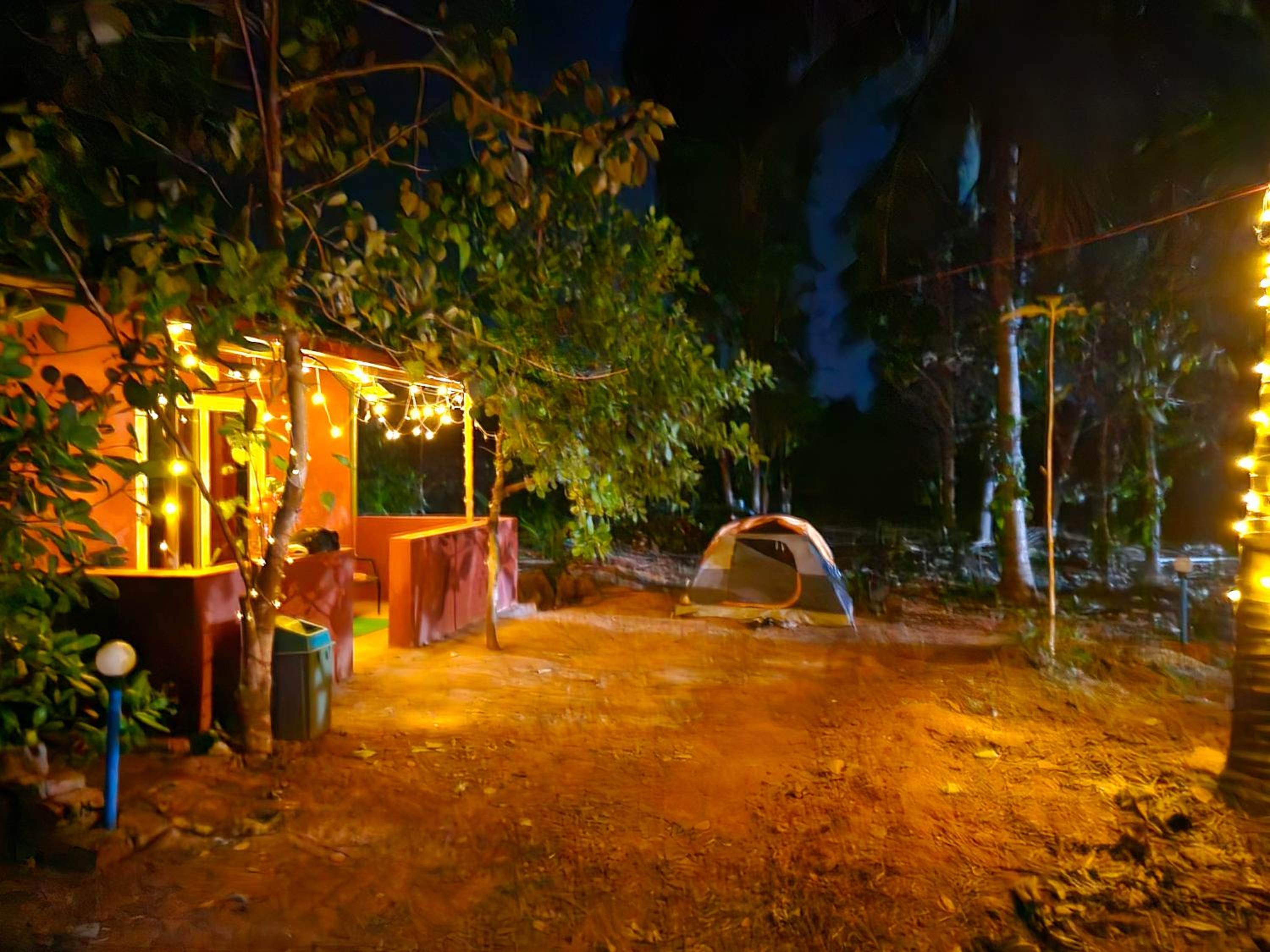 Farmhouse with Pool - Kalavady Farmstay