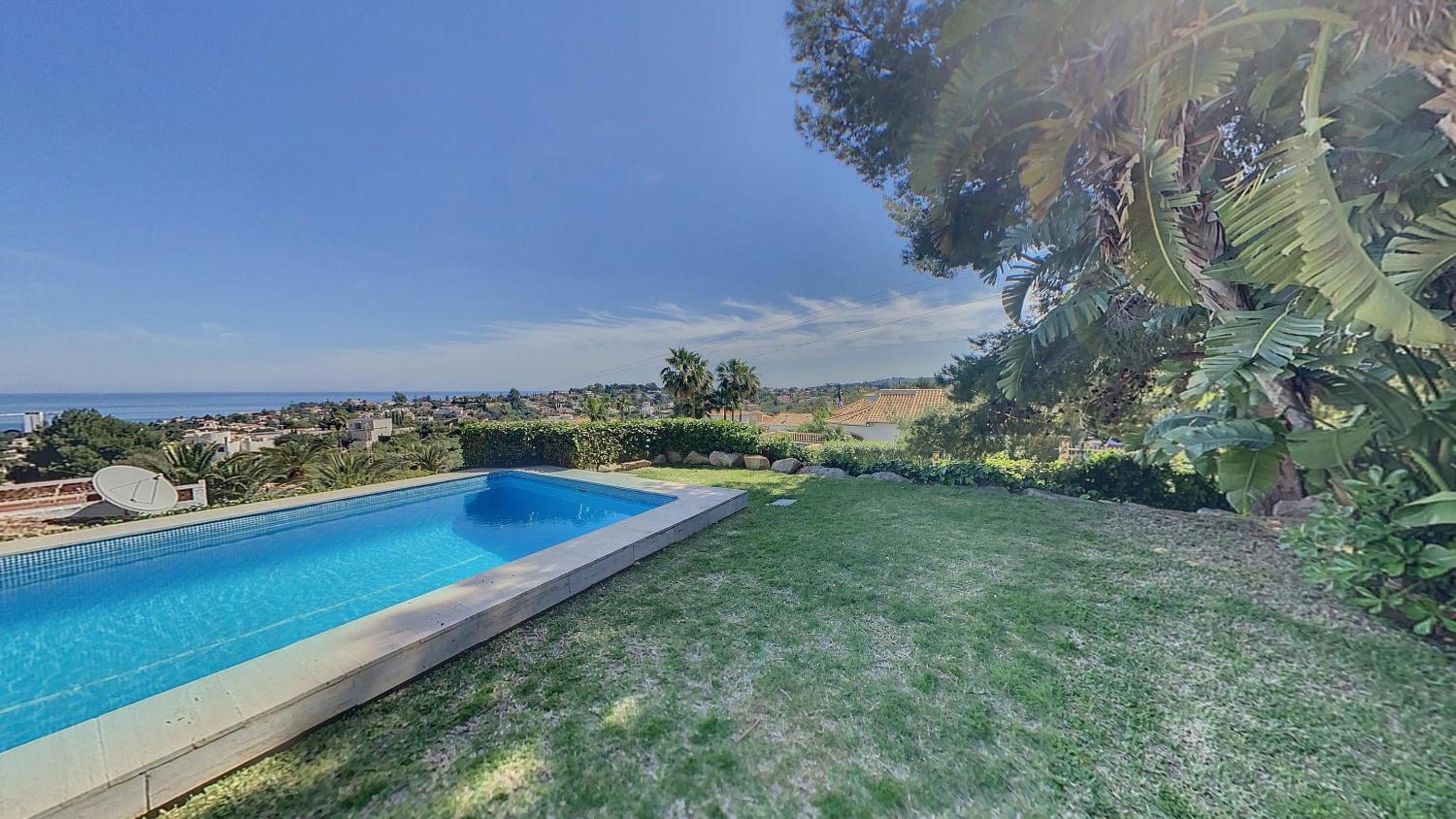 Elegante Villa con Espectaculares Vistas al Mediterraneo photo 2