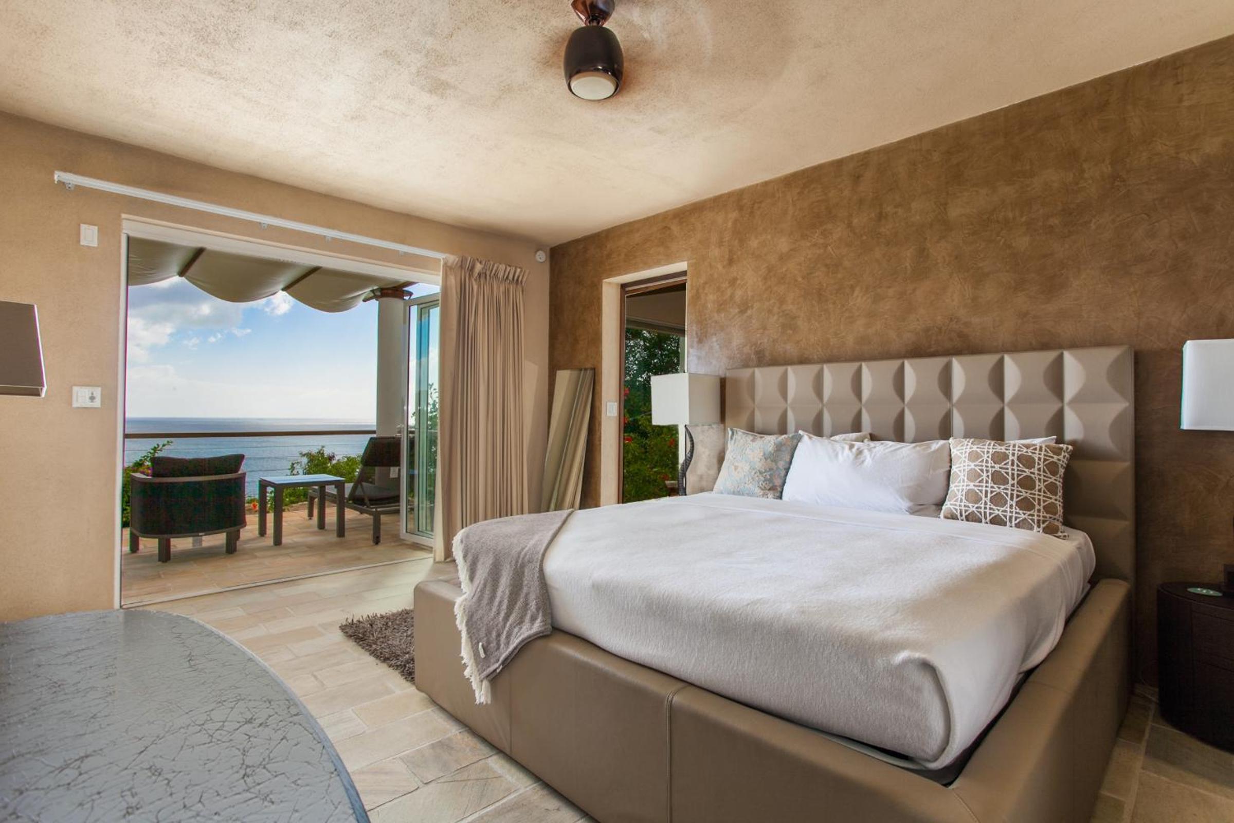 CeBlue Villas