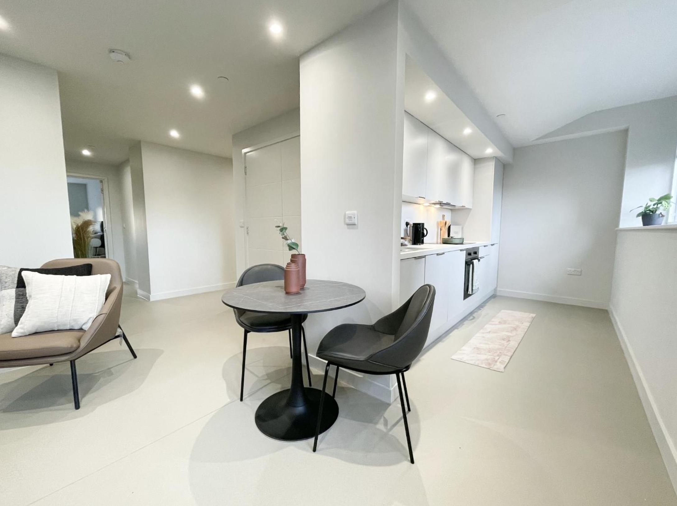 LIVINGWAY Roco