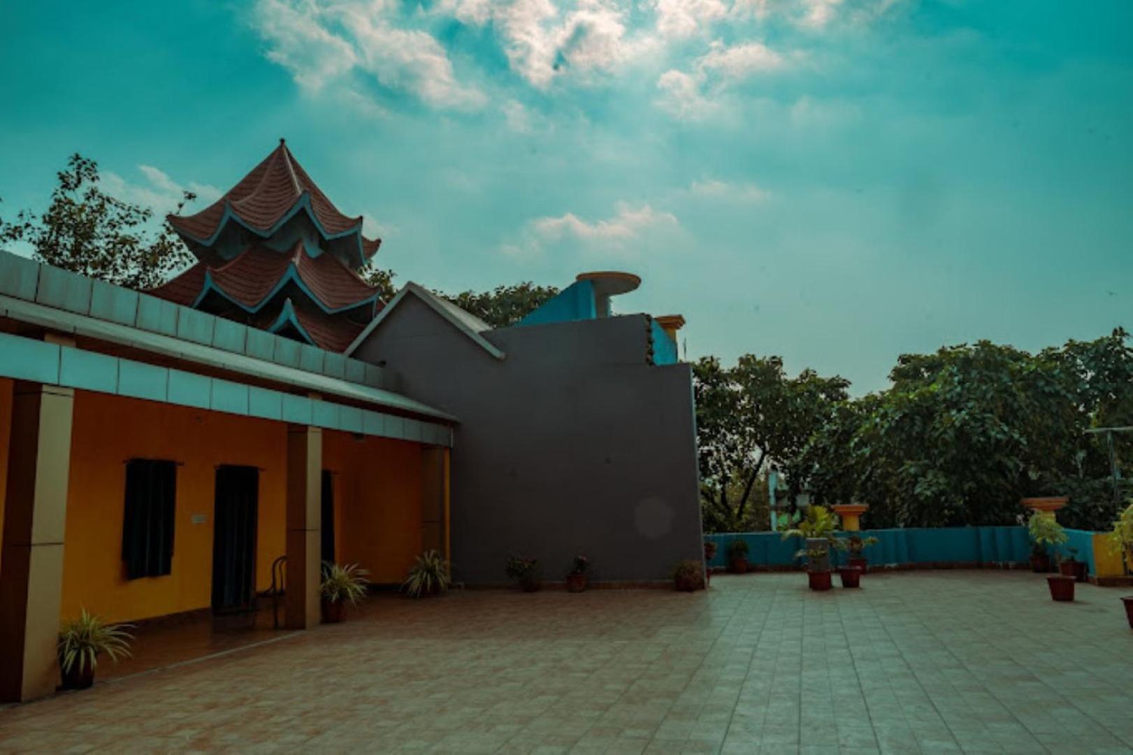Sailabala Guest House Bhadrak