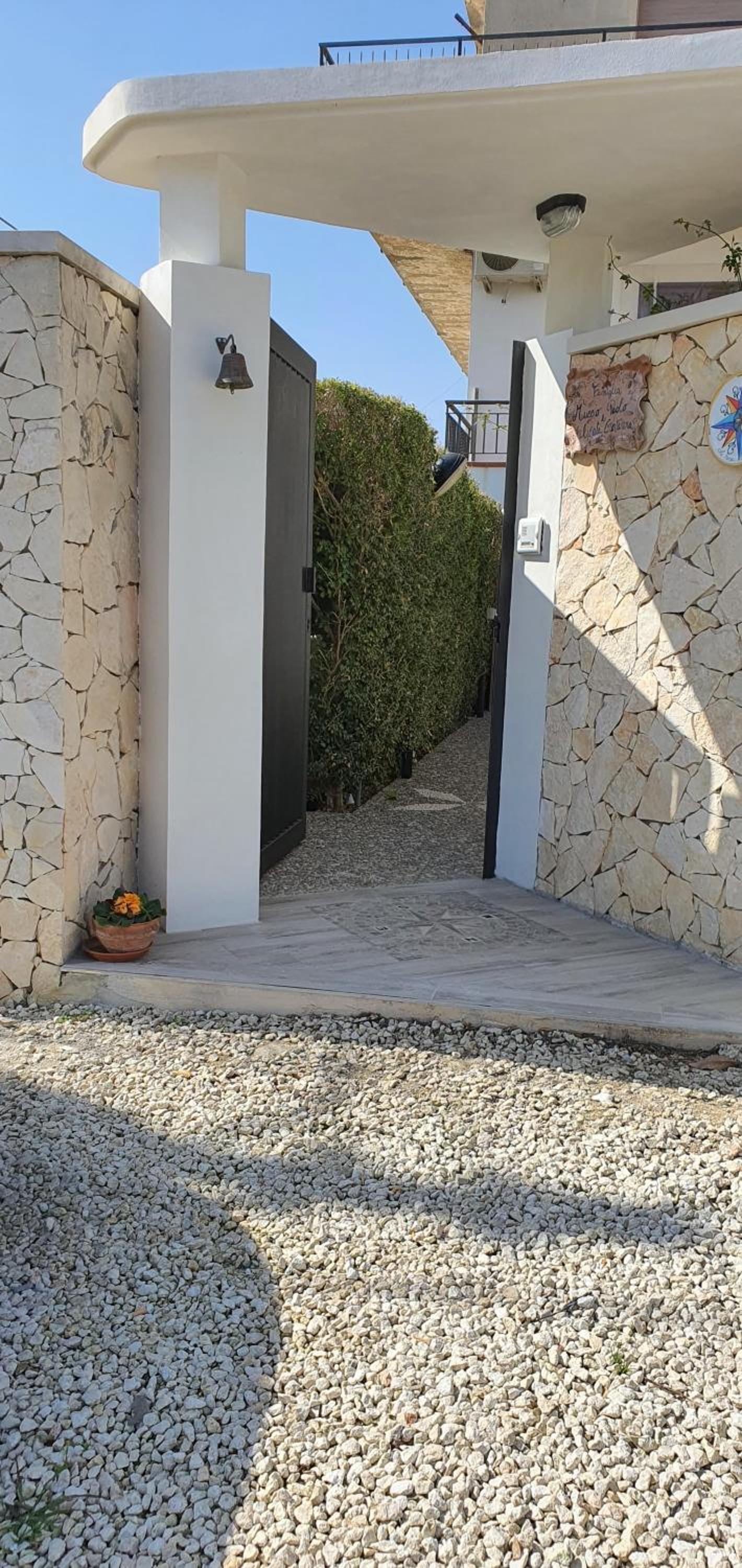 Hotel La Rosa dei venti - Image 1