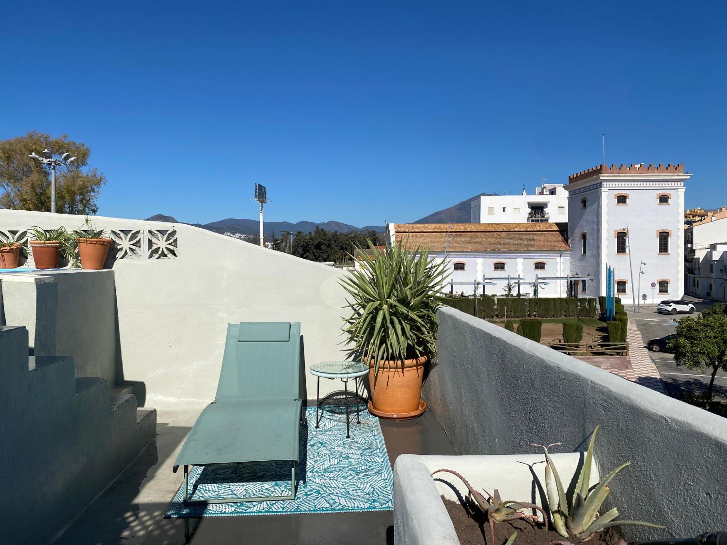 Romantic rooftop apartment with stunning sea and mountain views
