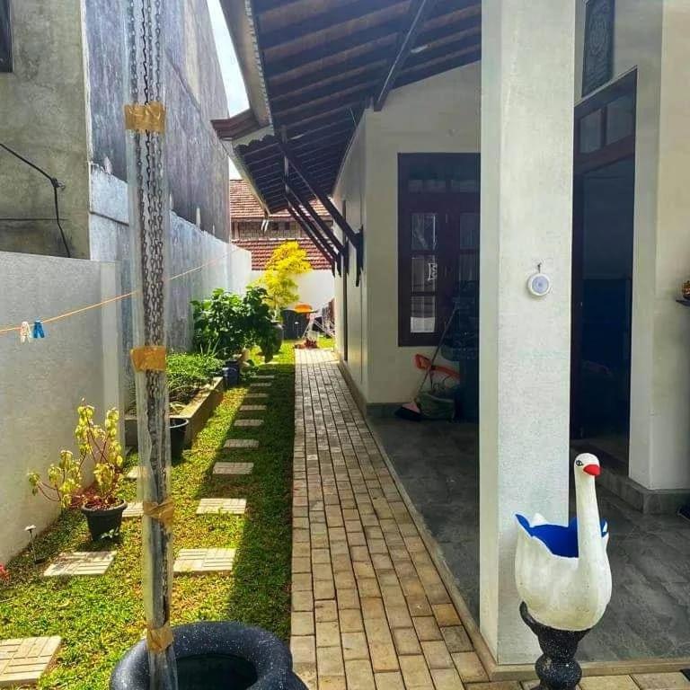 Divon Villa view 2