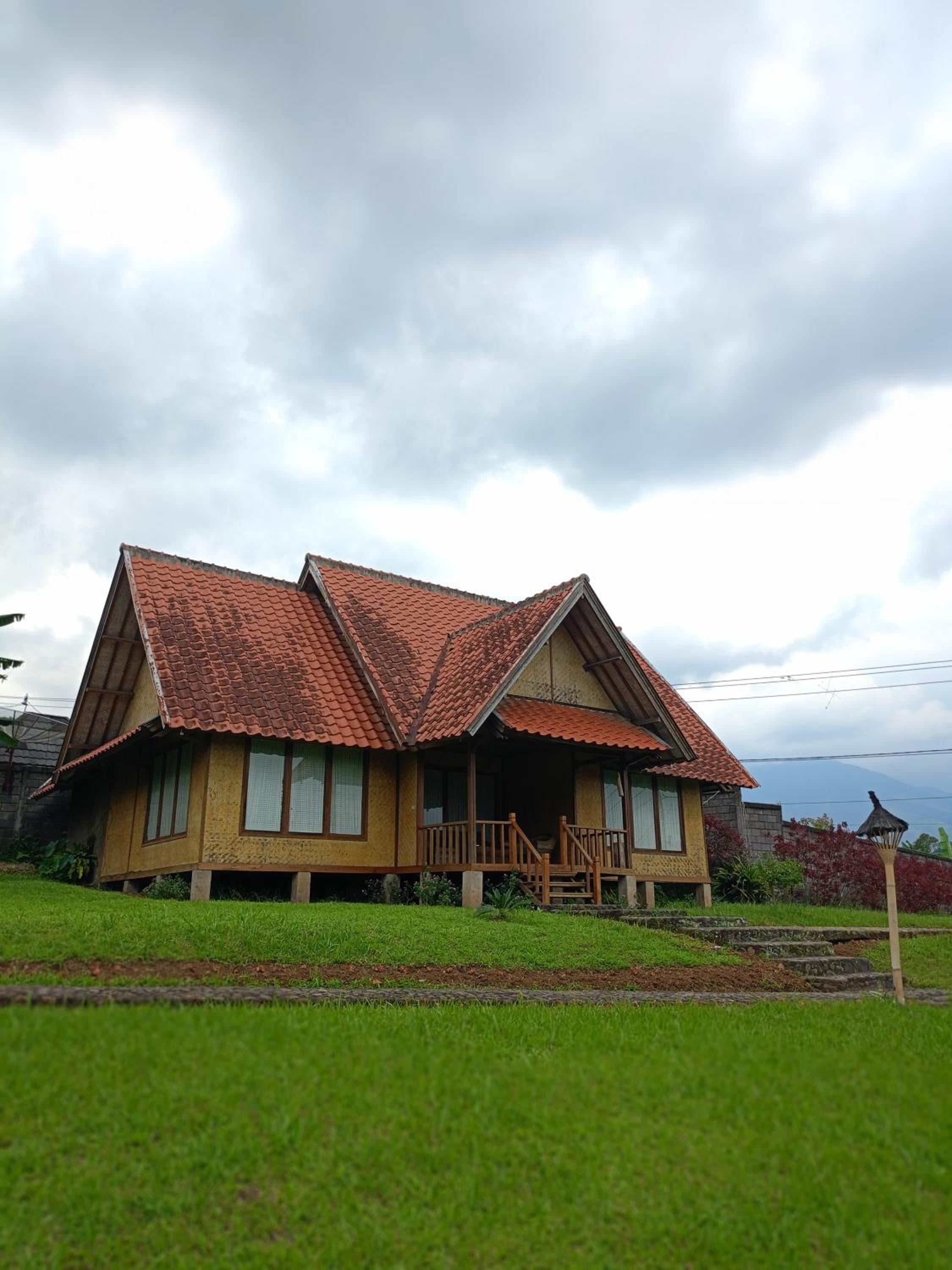 Sari Papandayan Resort Syariah