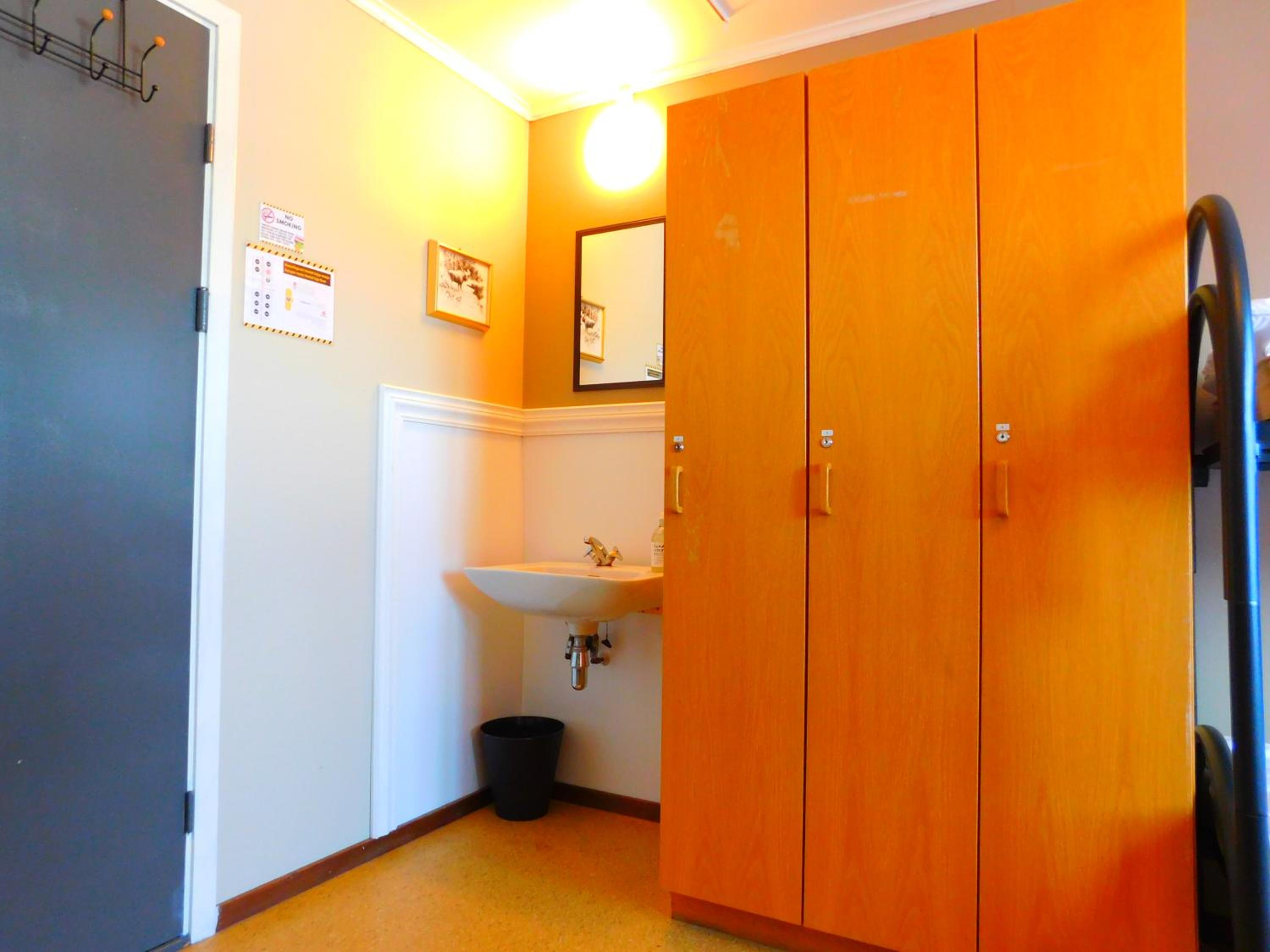 Skogsro Forest Hostel