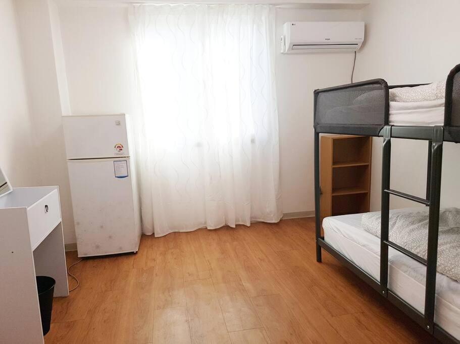 HEYS house Shinchon 5BR view 2