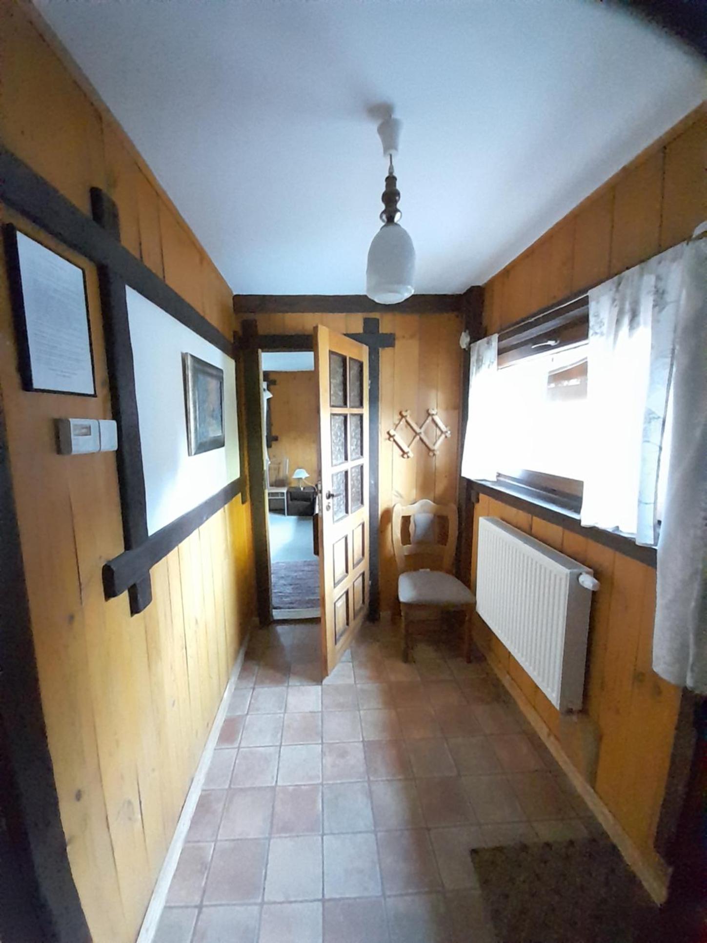Photo 43