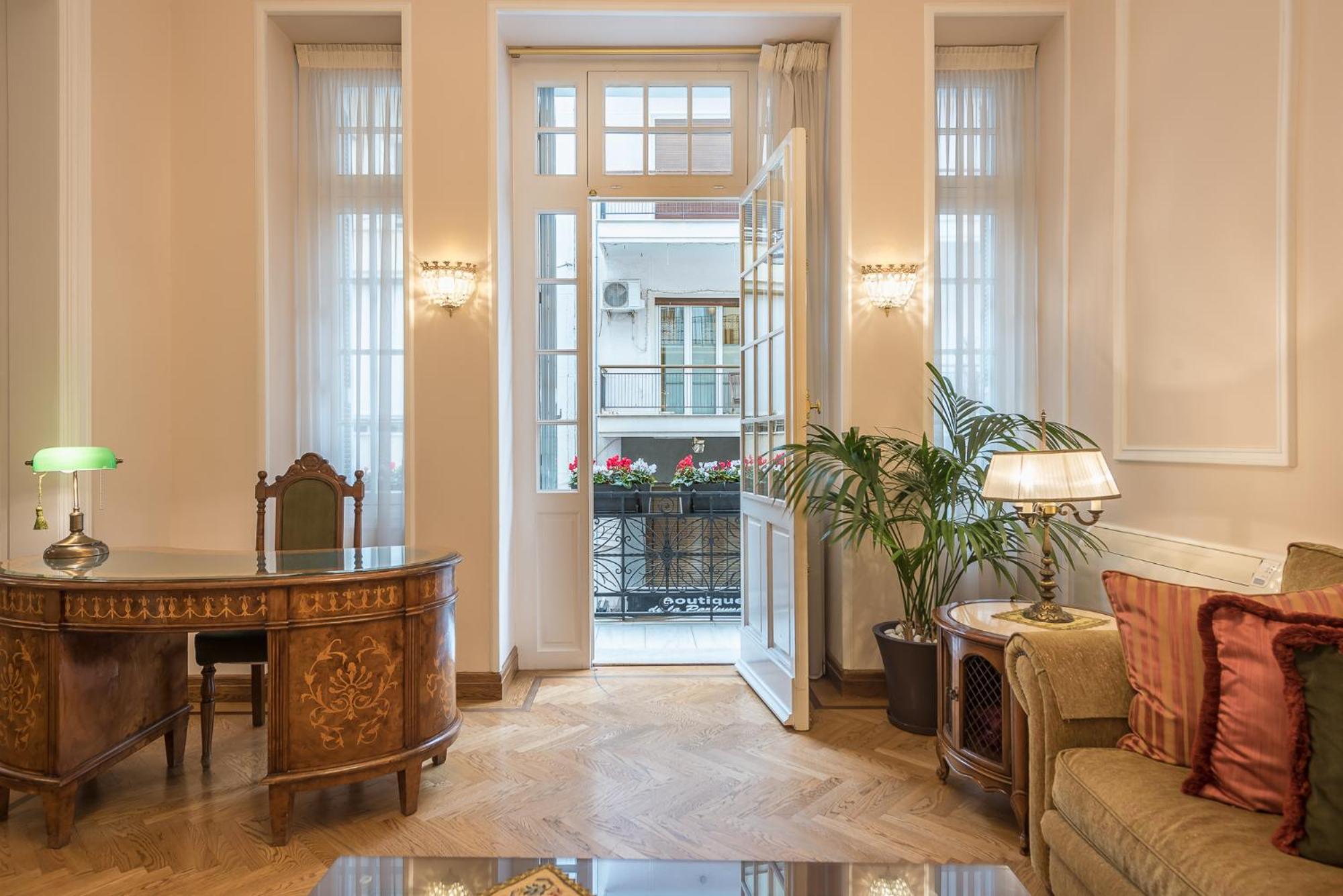 The Rare Luxury Gem in Kolonaki Sq - near Syntagma