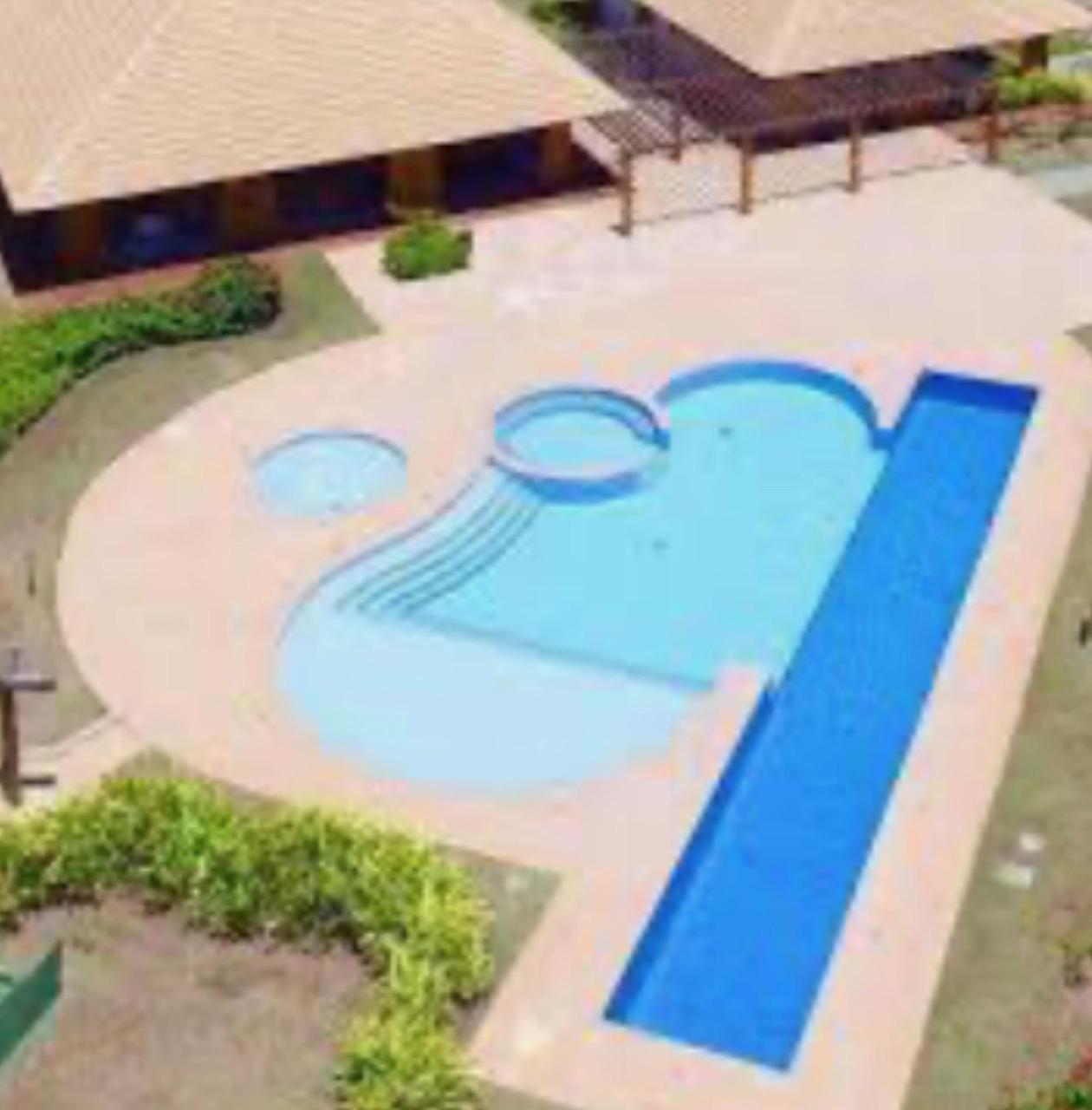 Casa Garden - Praia do Forte - 5 suítes com serviço de diarista incluso