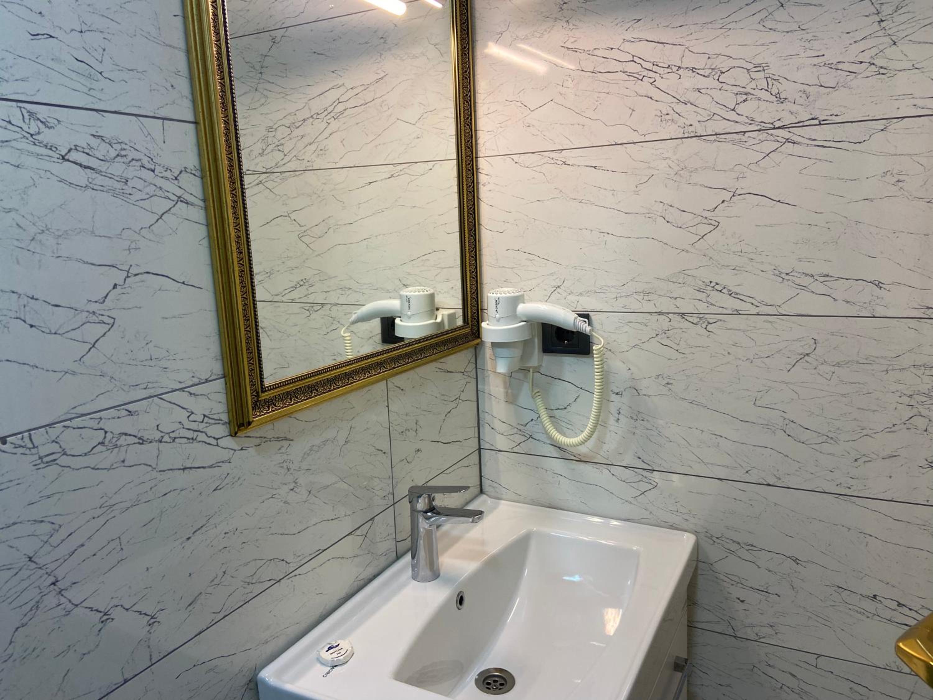 Castle Light Boutique - Image 35