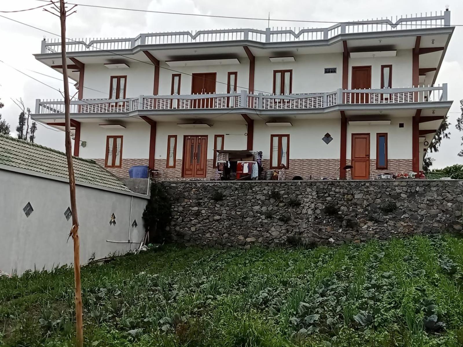 Photo 48