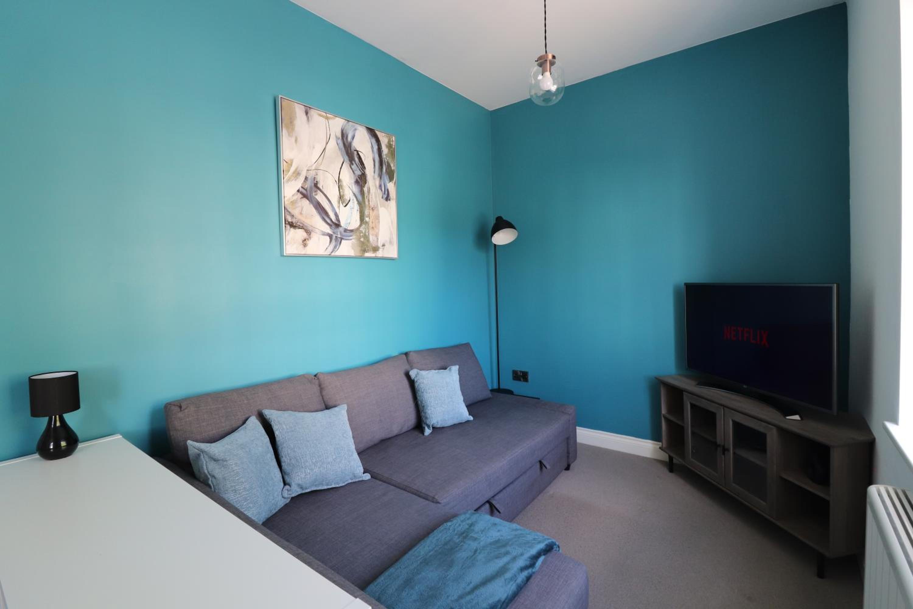 The Windsor Club Apartment view 5