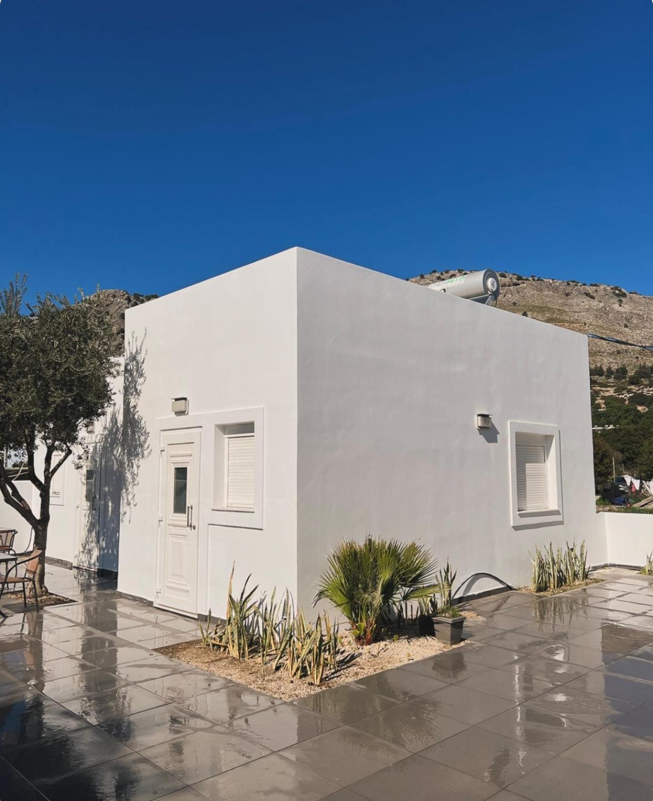 Hotel Ivy Studios - Image 1