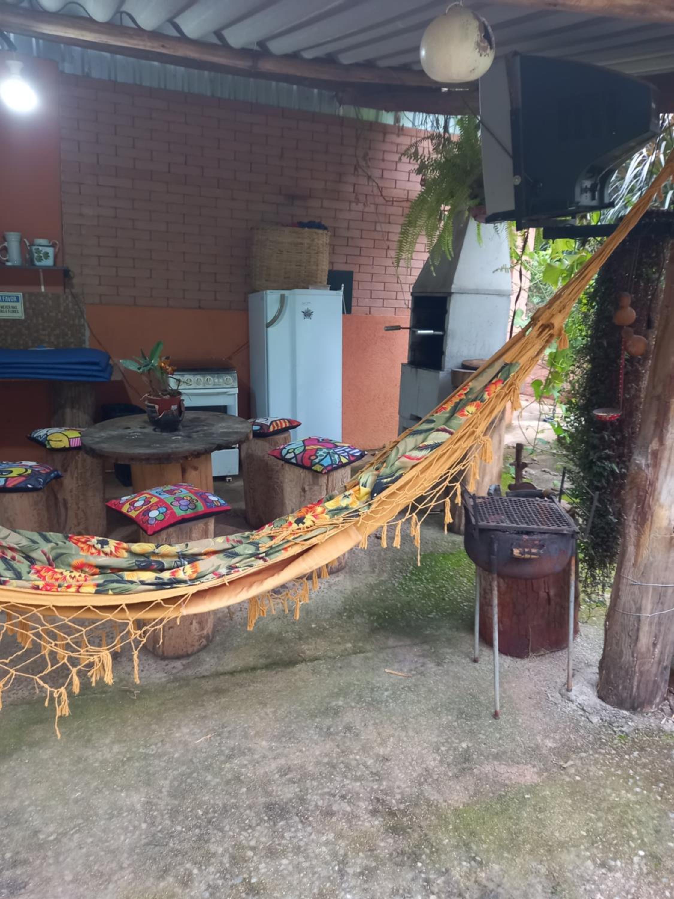 Rancho dos Pássaros Amarelos