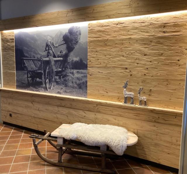 Ferienwohnung Aigisblick mit Pool und Sauna, direkt am Skihang