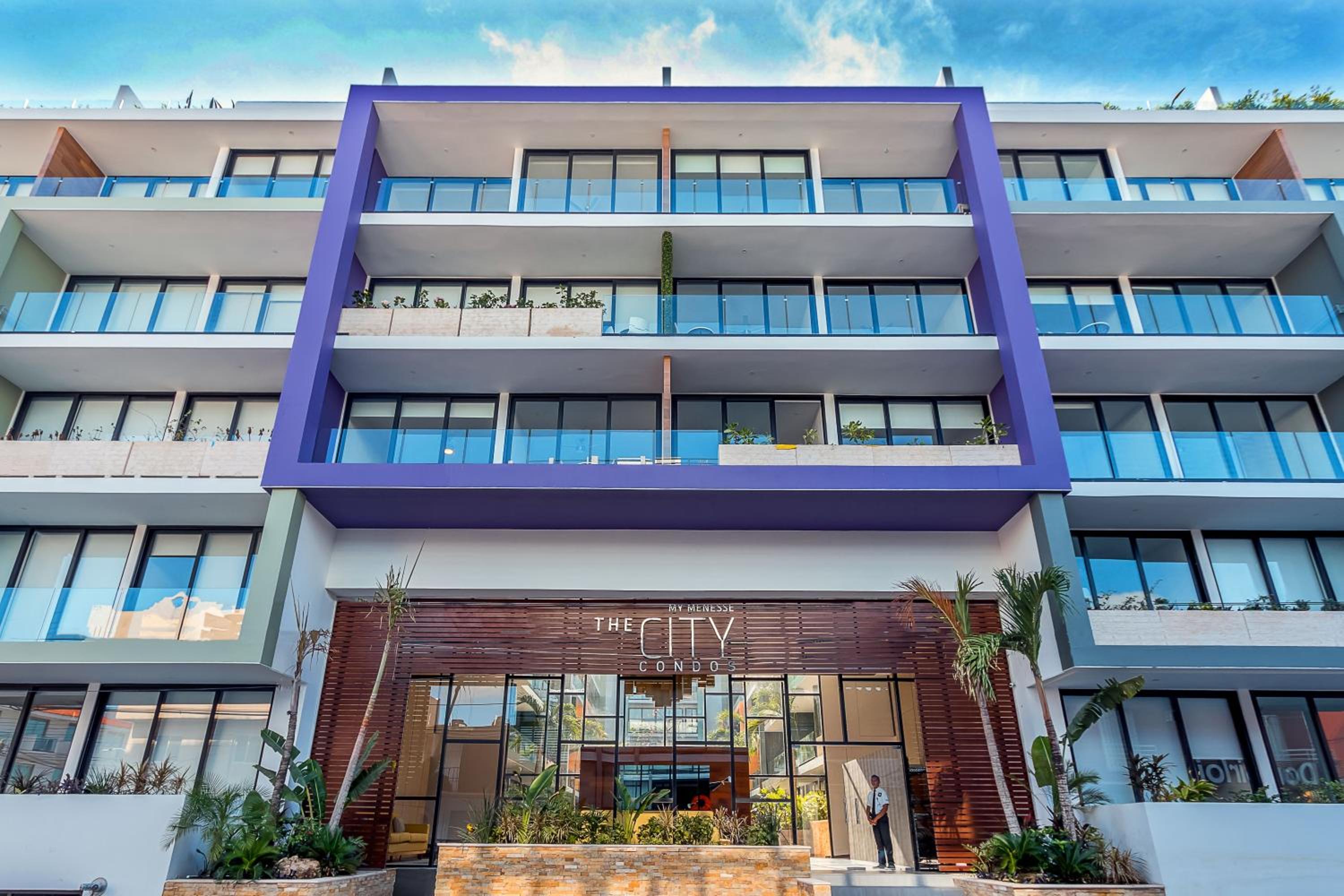 Luxury 1 BR Condo - 2 Pools & Gym - At The City Condos - Descanso