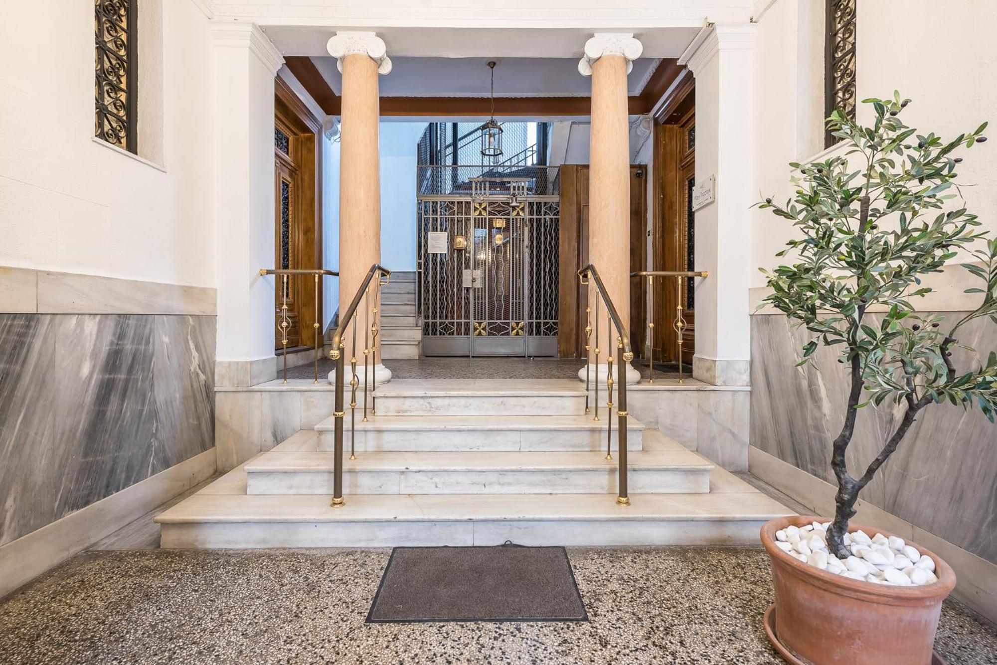 The Rare Luxury Gem in Kolonaki Sq - near Syntagma