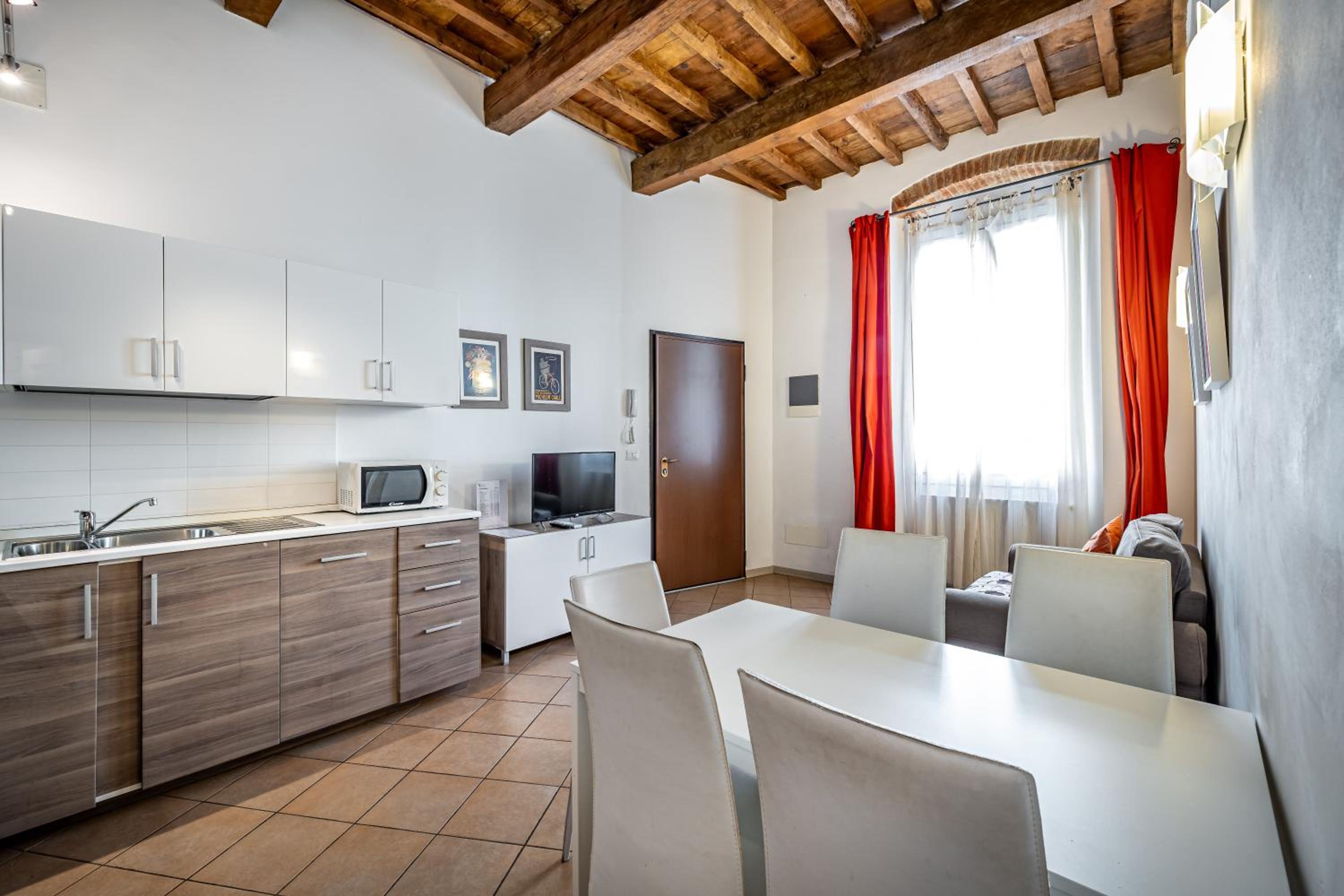 Roommo Beccaria