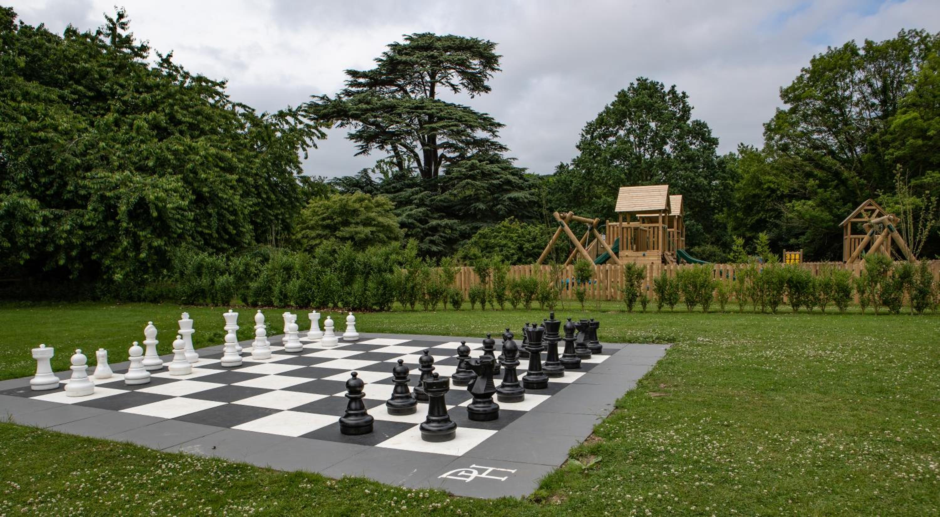 Bishops Stortford Vacations - Down Hall Hotel - Property Image 1
