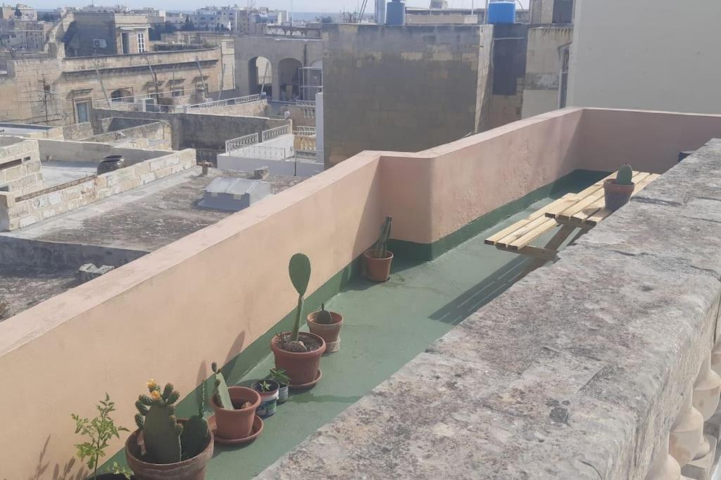 TheBlueHouseMalta Stay at Birgu s most photographed house 360 view from rooftop terraces view 4