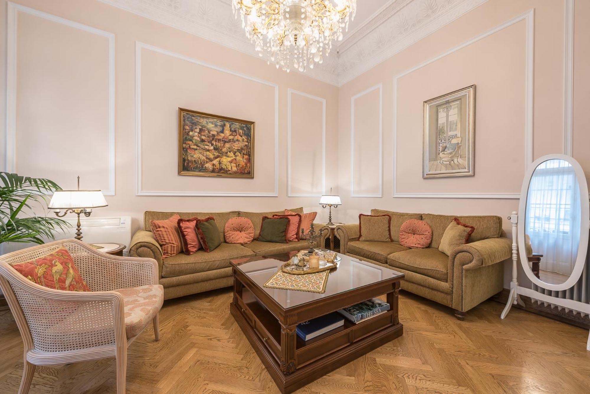 The Rare Luxury Gem in Kolonaki Sq - near Syntagma