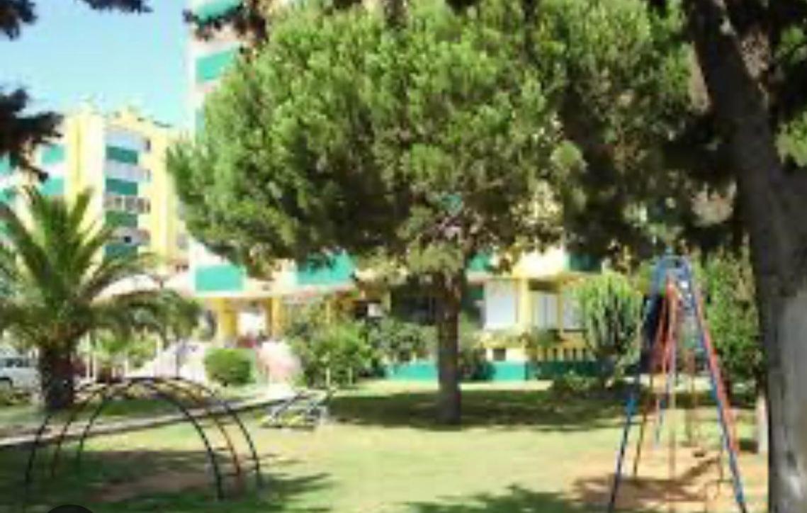 Amazing 1-bedroom apartment near Vilamoura Marina with fast Wifi and free parking view 4