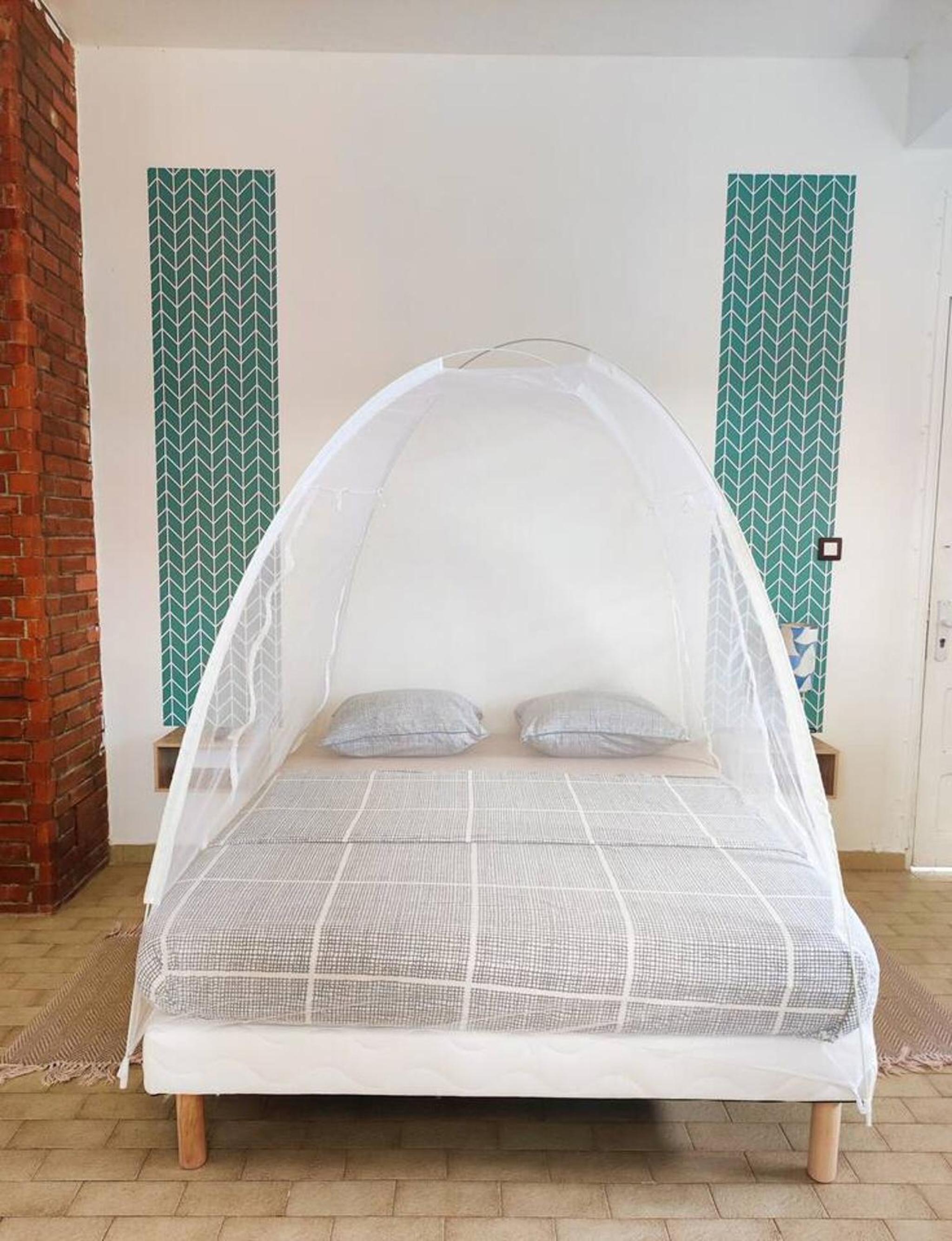 Appartement agreable a La Trinite 30 m² Terrasse privative view 2