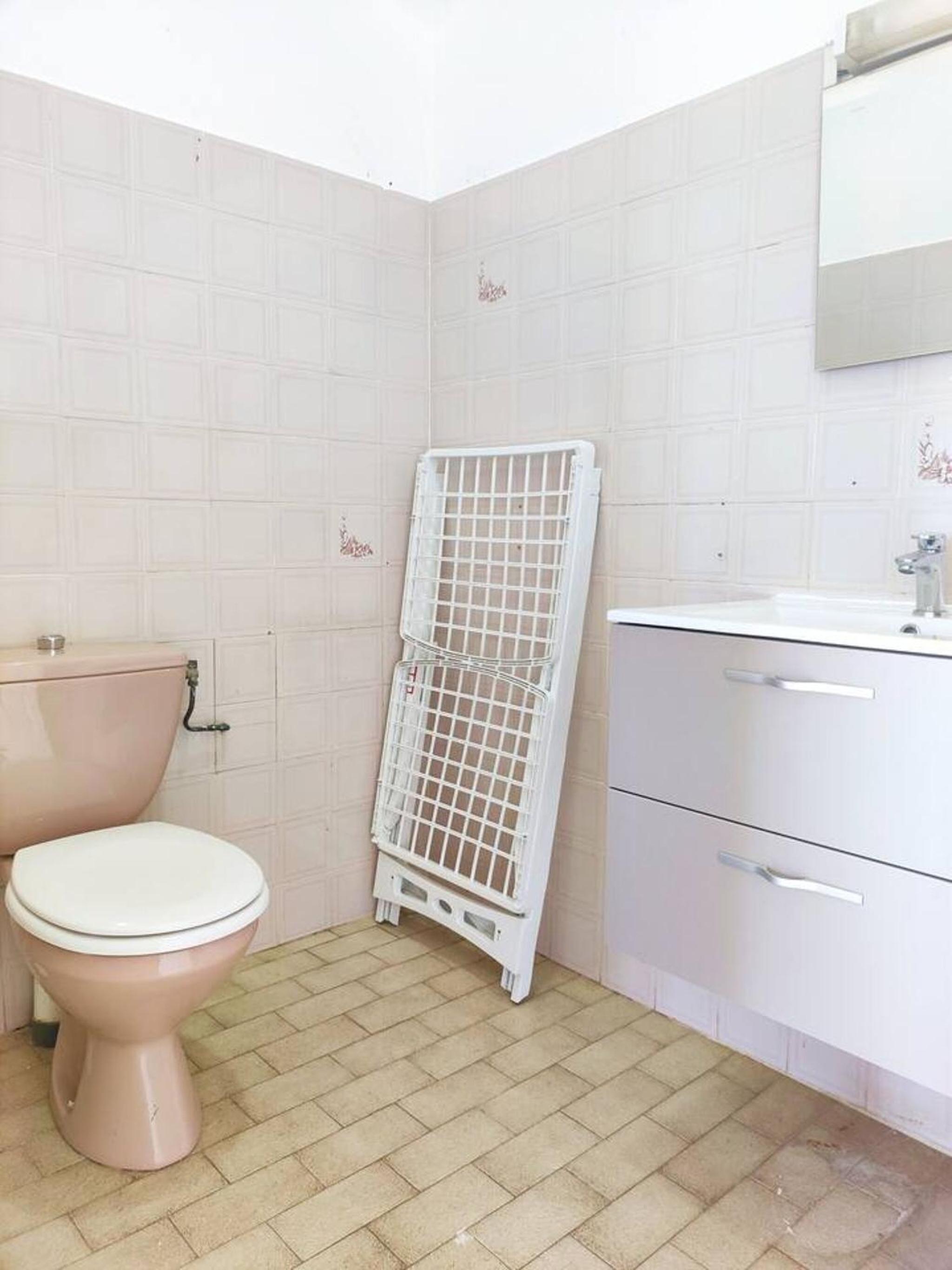 Appartement agreable a La Trinite 30 m² Terrasse privative view 4